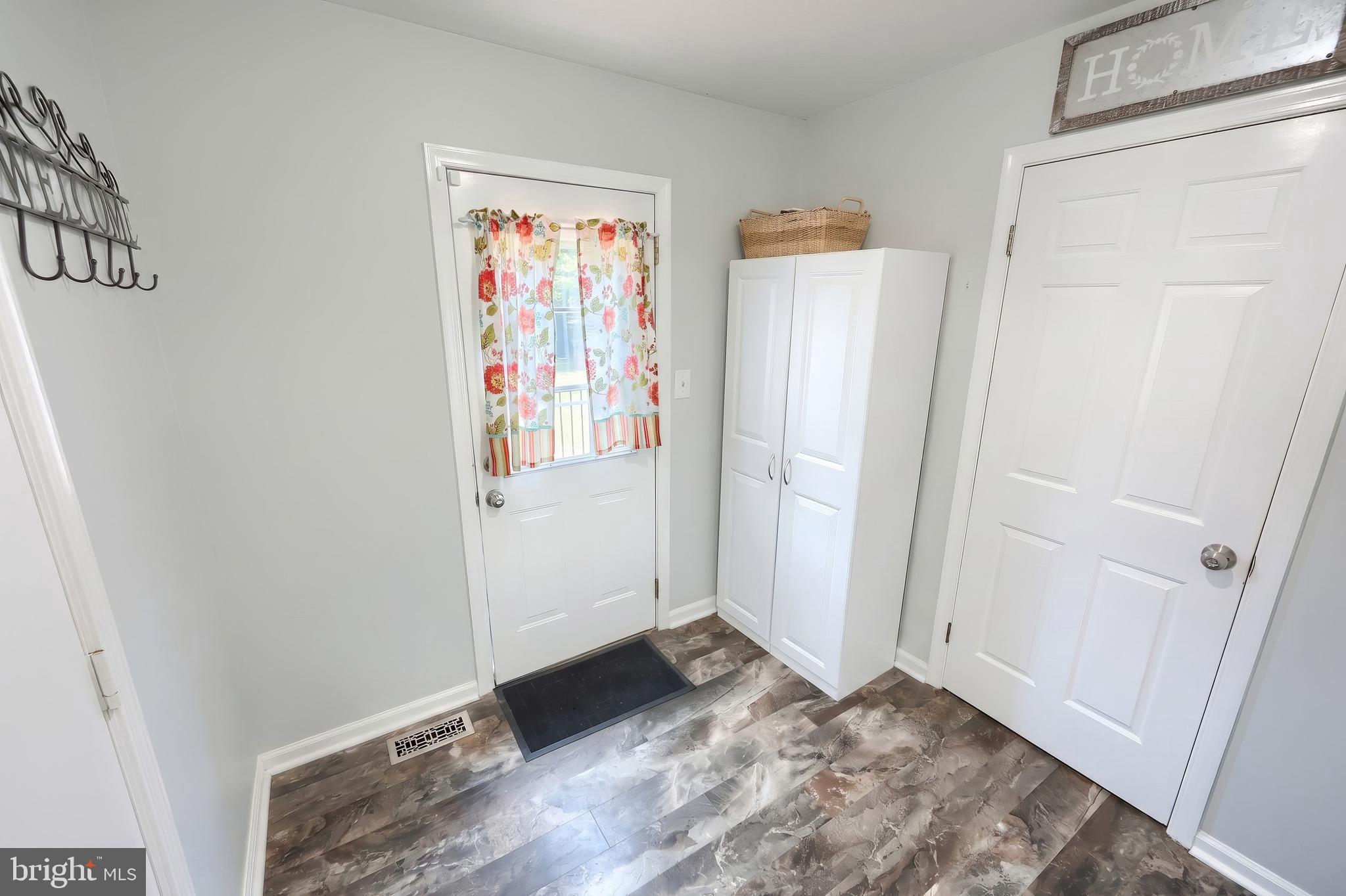 WYNDSTONE FARM ESTATES - Residential