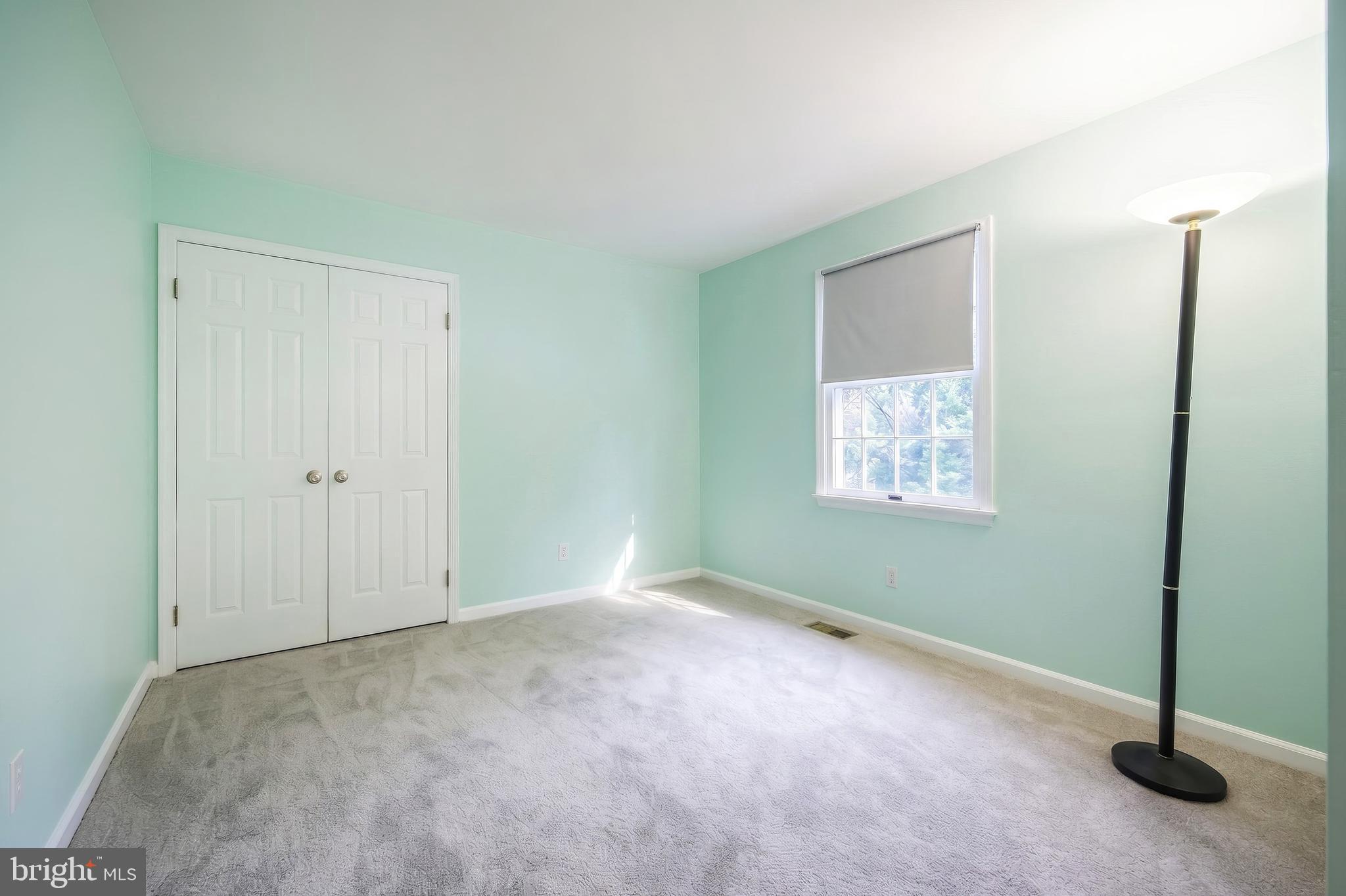 WYNDSTONE FARM ESTATES - Residential
