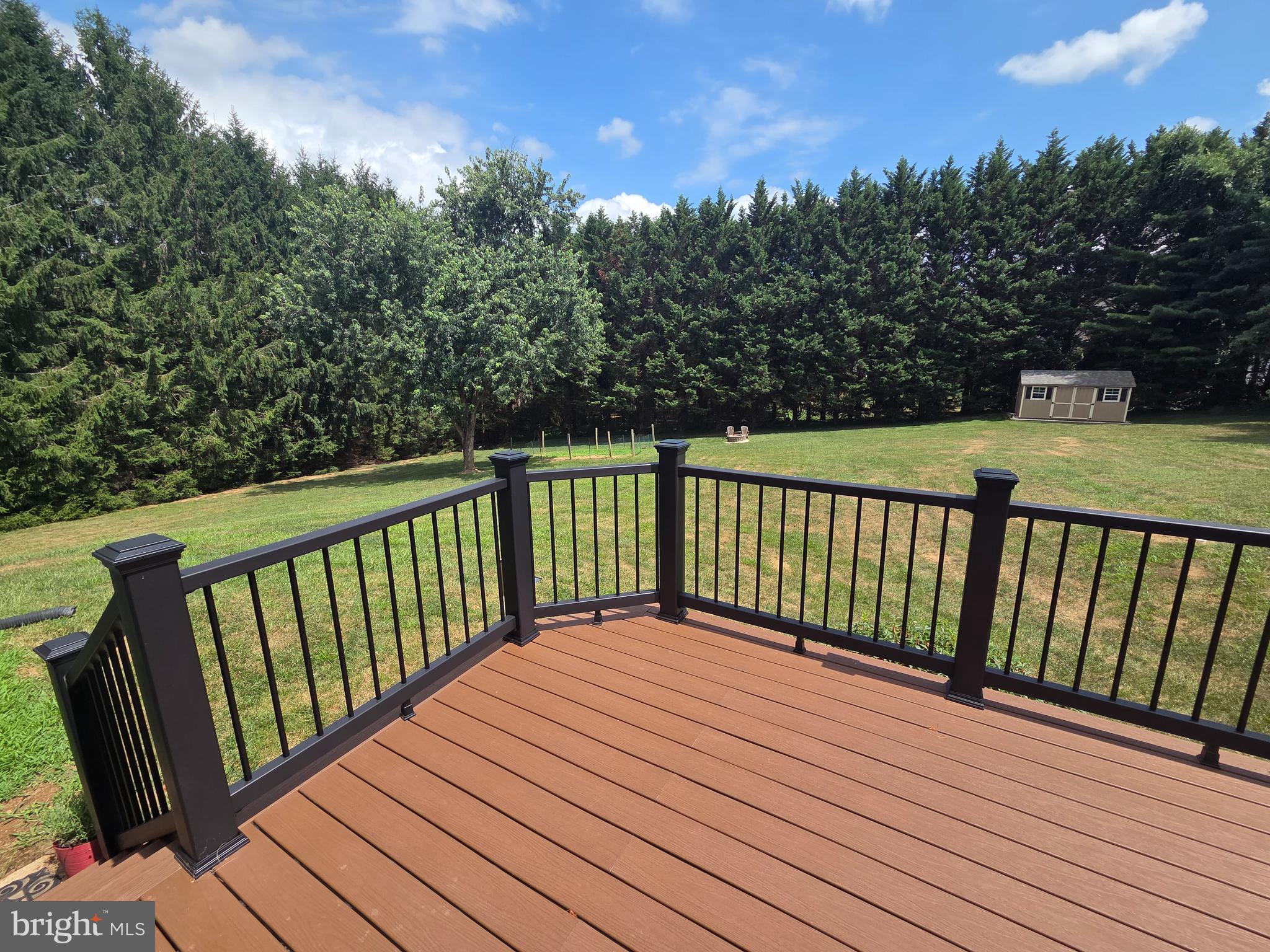 WYNDSTONE FARM ESTATES - Residential
