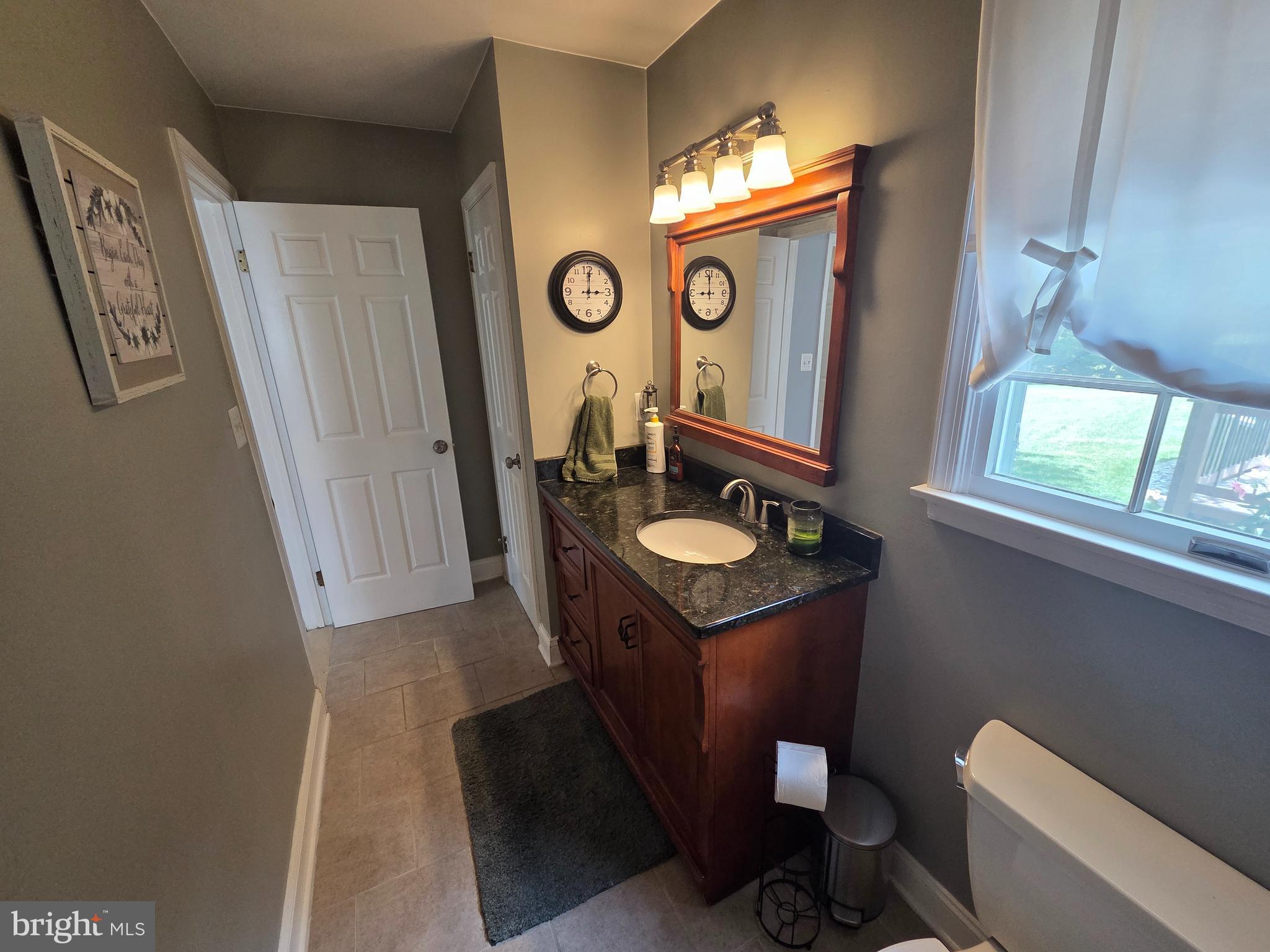 WYNDSTONE FARM ESTATES - Residential
