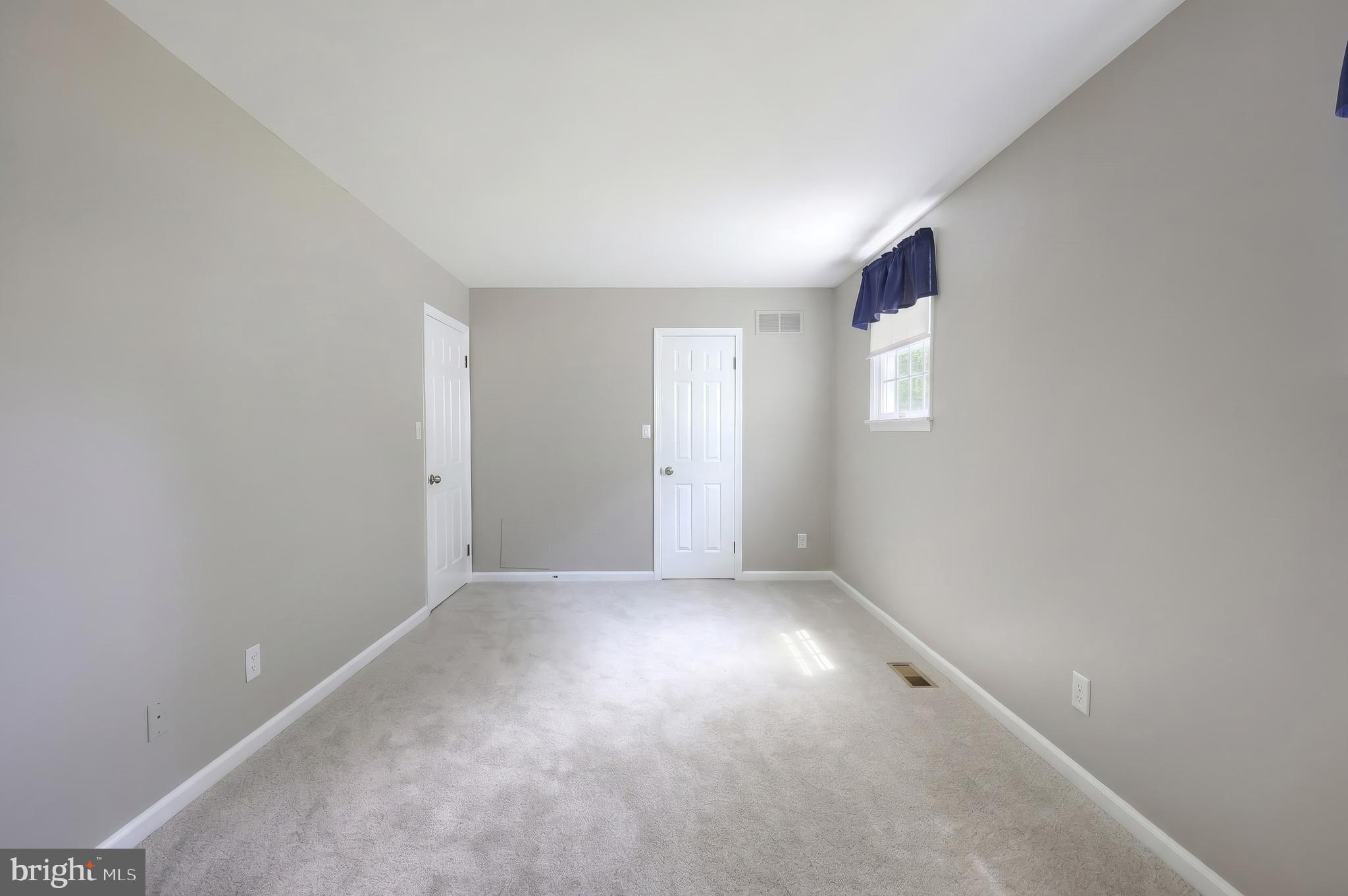 WYNDSTONE FARM ESTATES - Residential