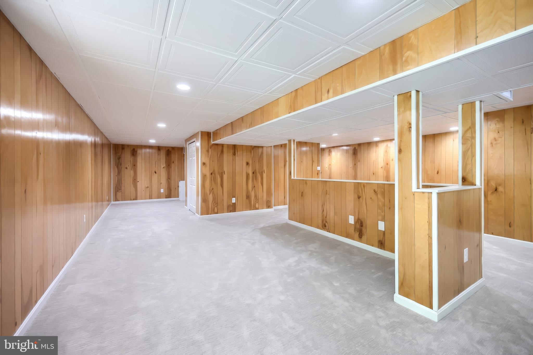 WYNDSTONE FARM ESTATES - Residential