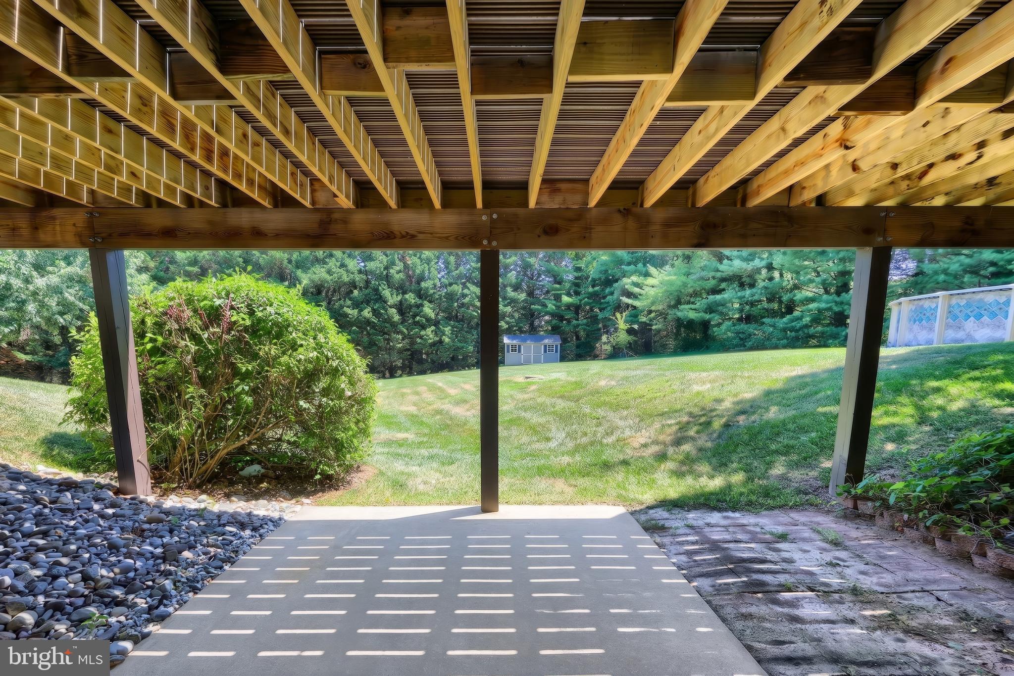 WYNDSTONE FARM ESTATES - Residential