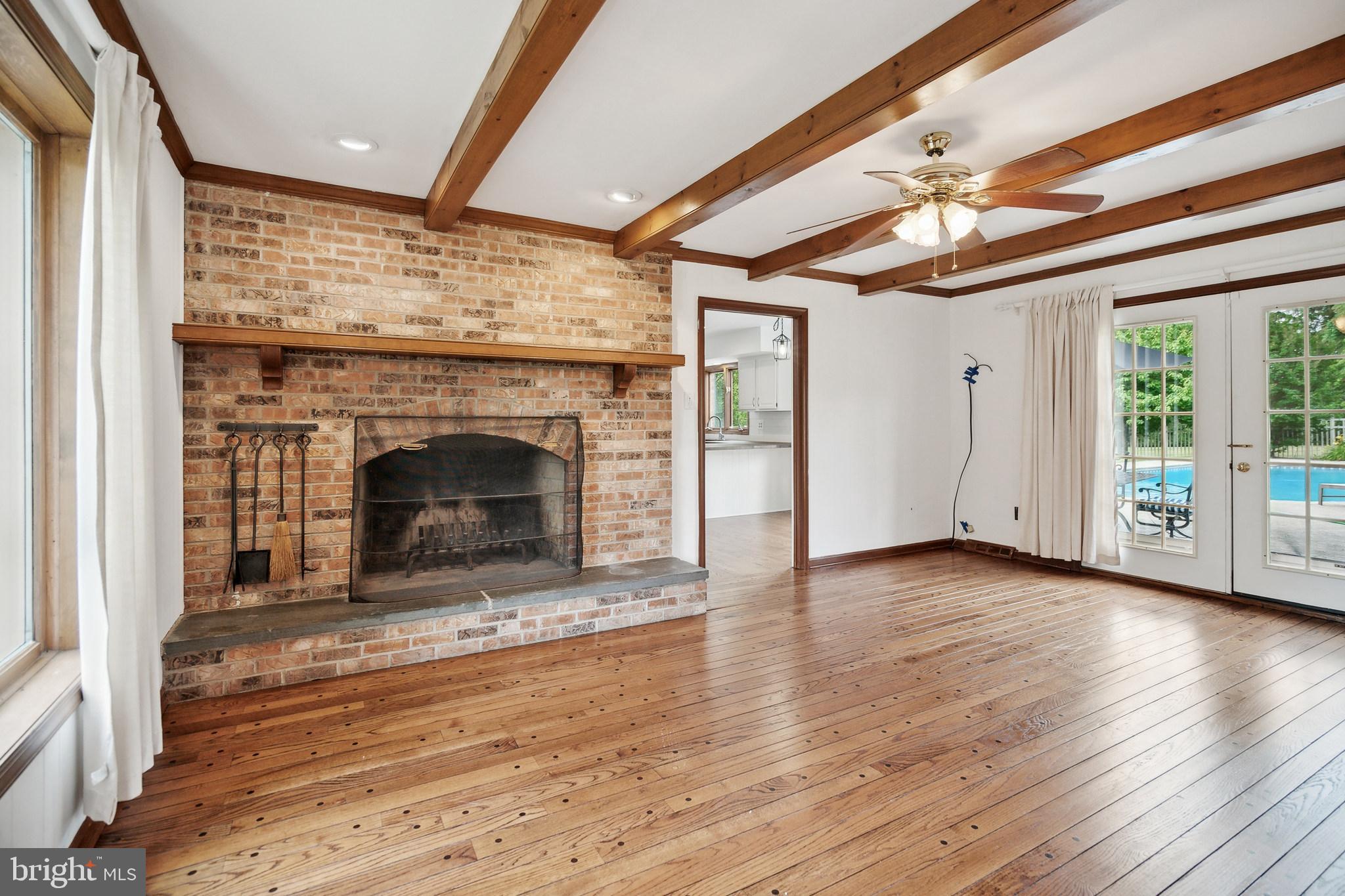RED FOX FARMS - Residential