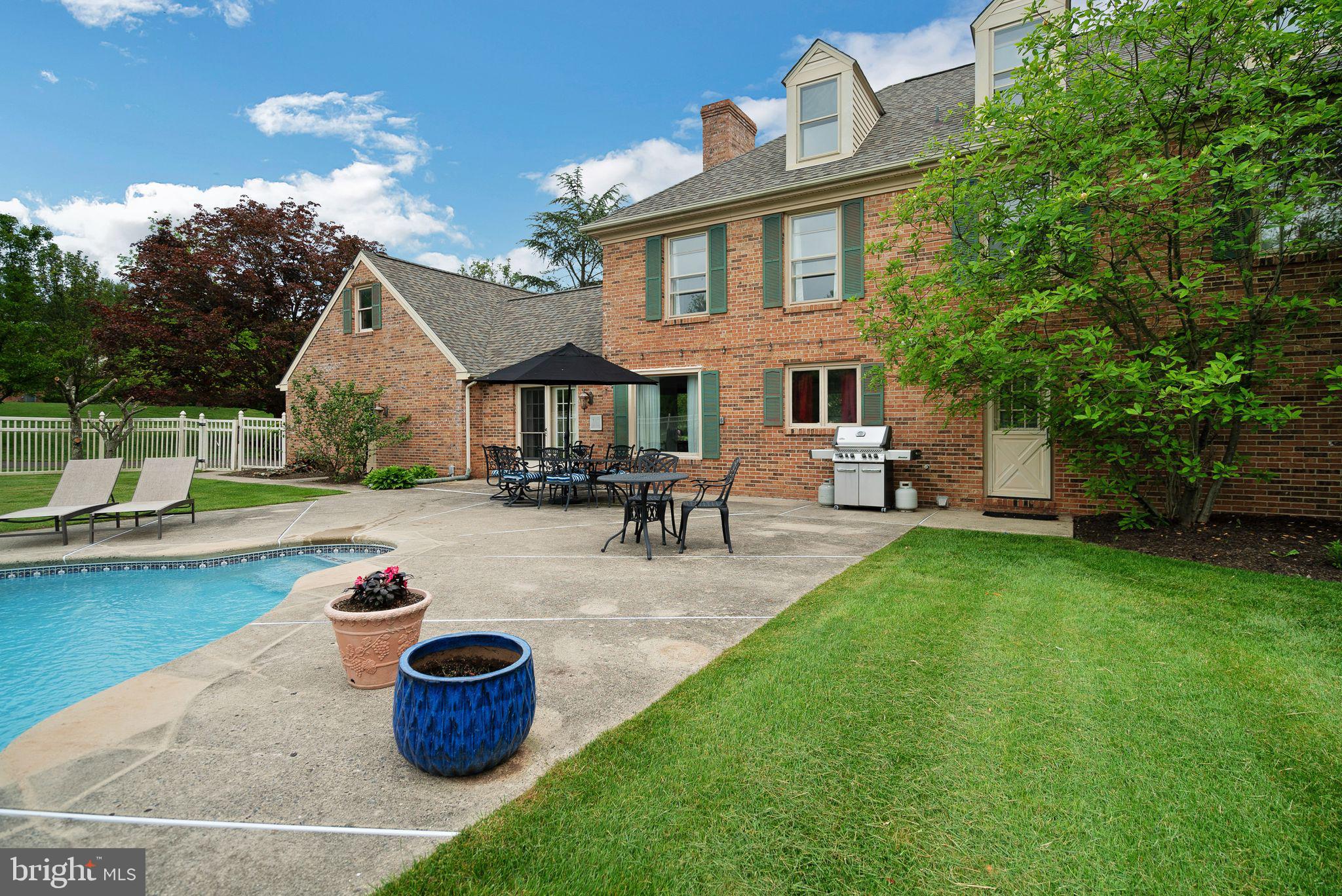 RED FOX FARMS - Residential