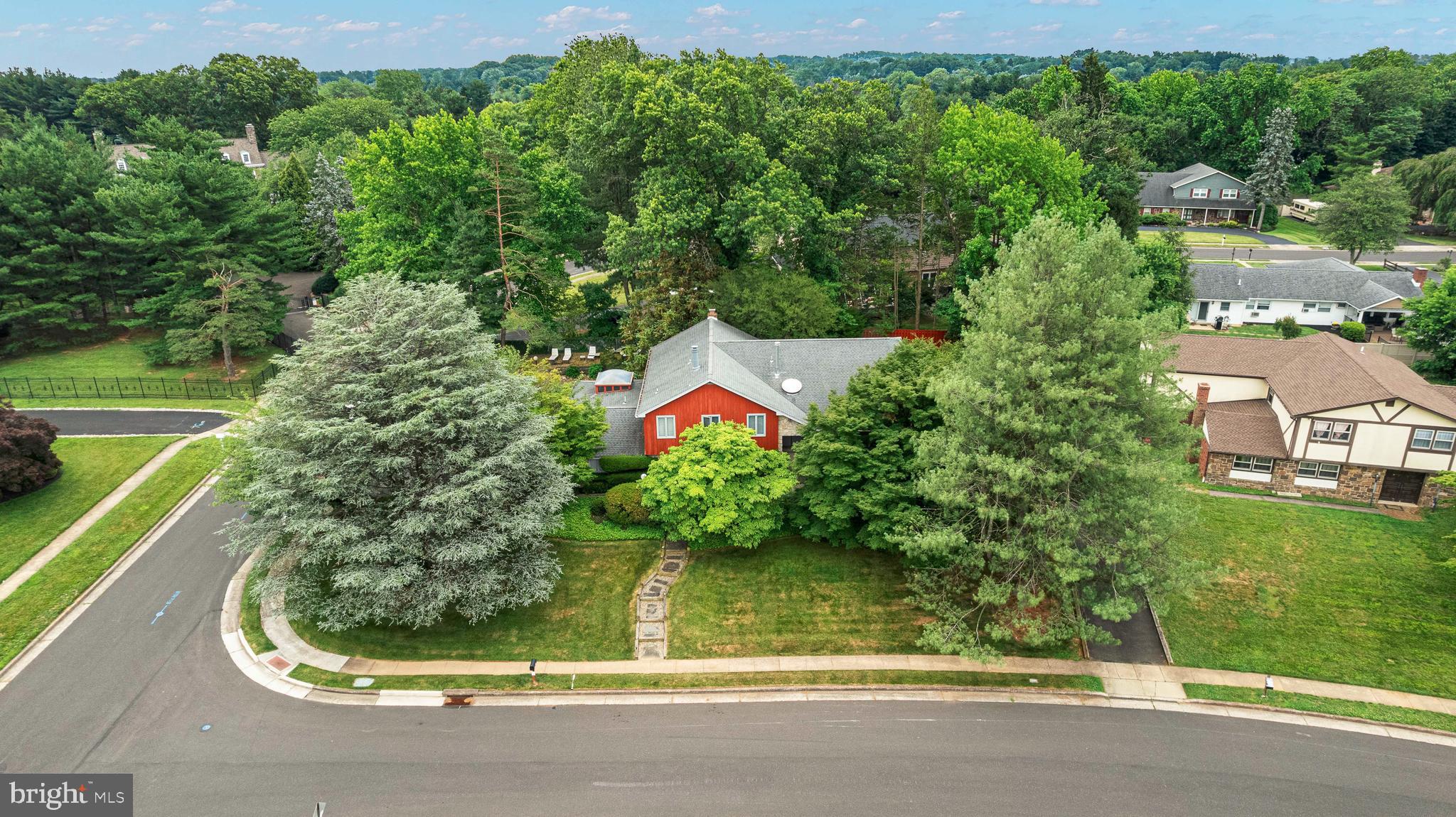 JUSTA FARMS - Residential