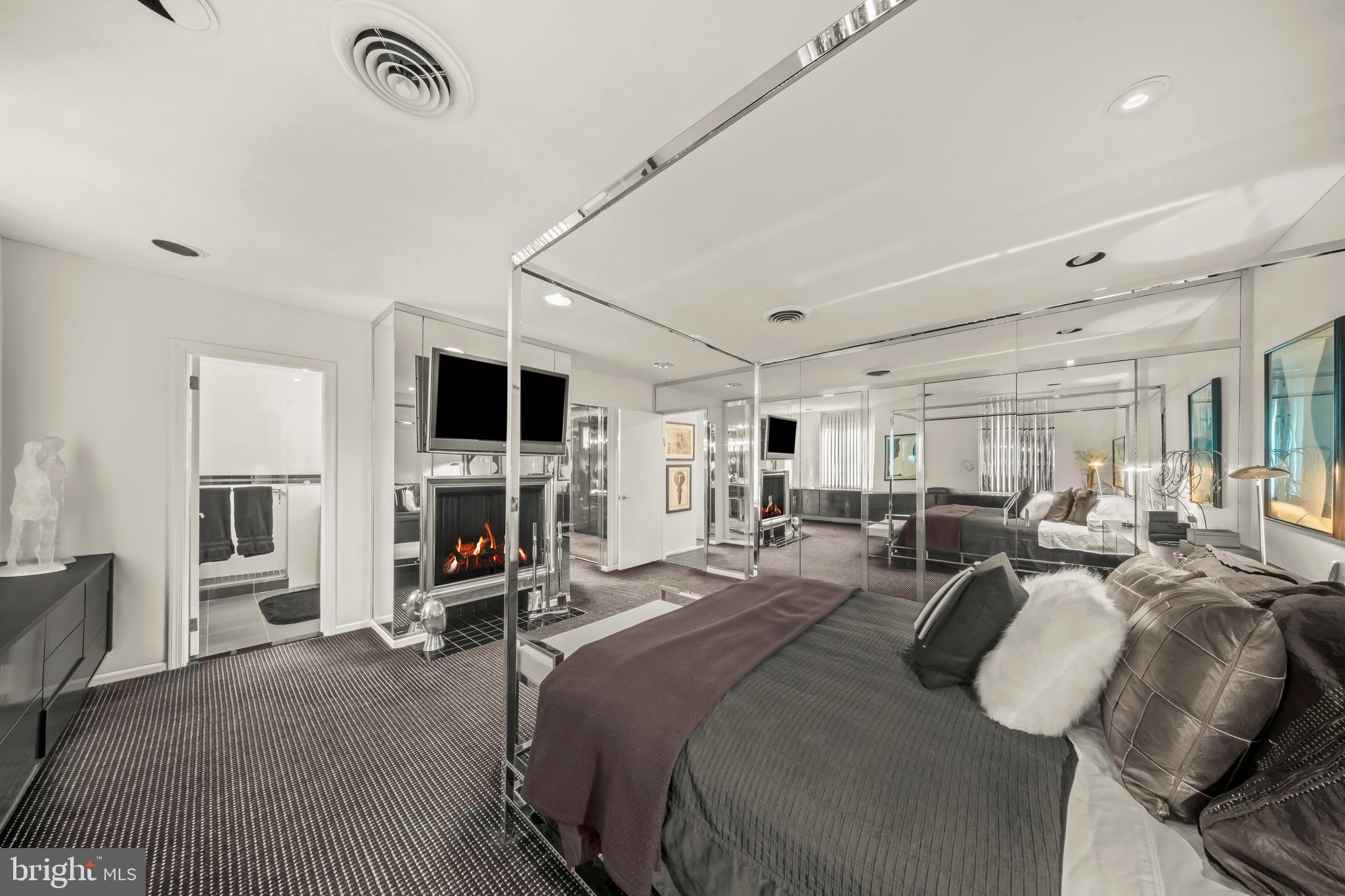 JUSTA FARMS - Residential