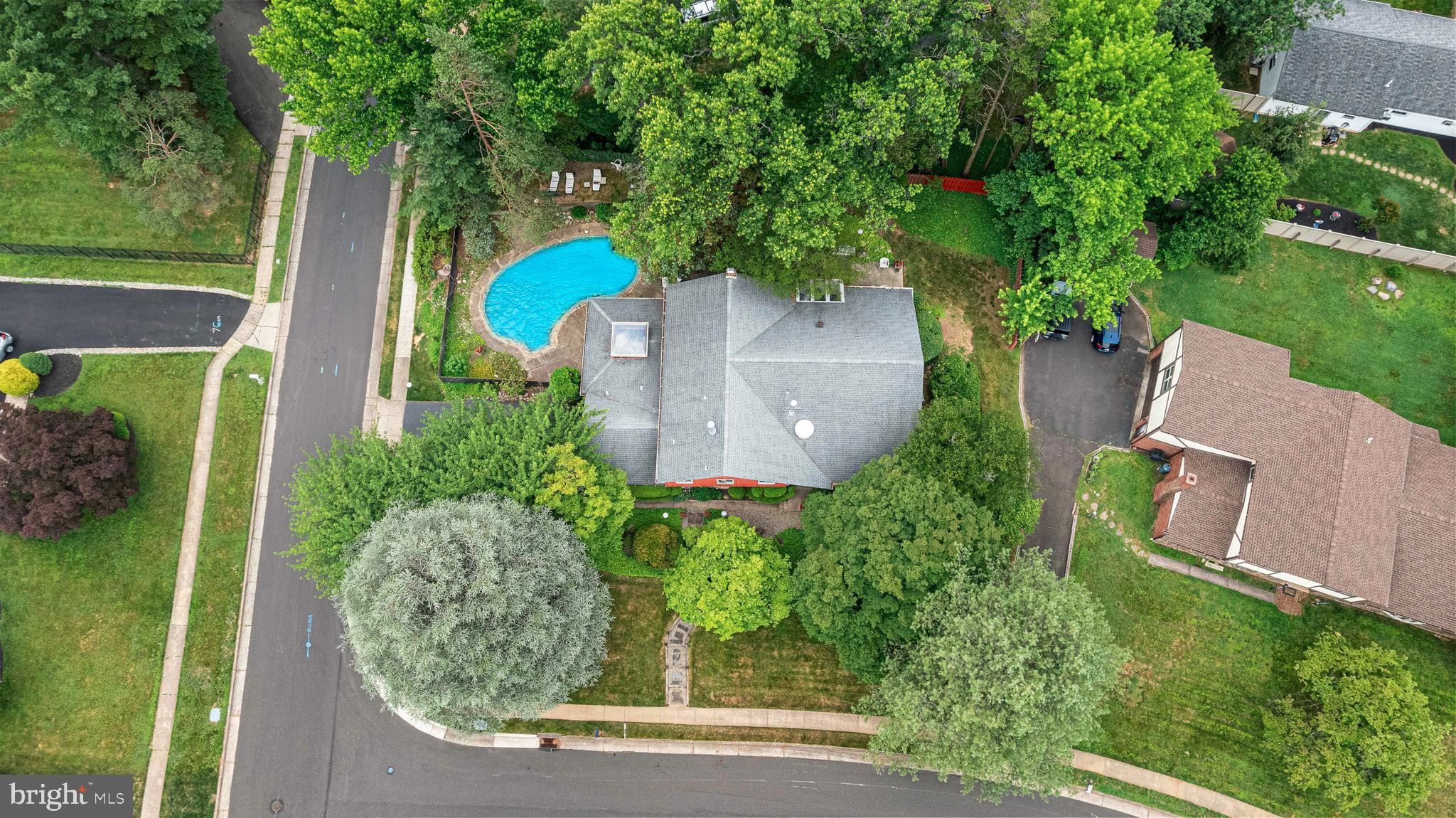 JUSTA FARMS - Residential