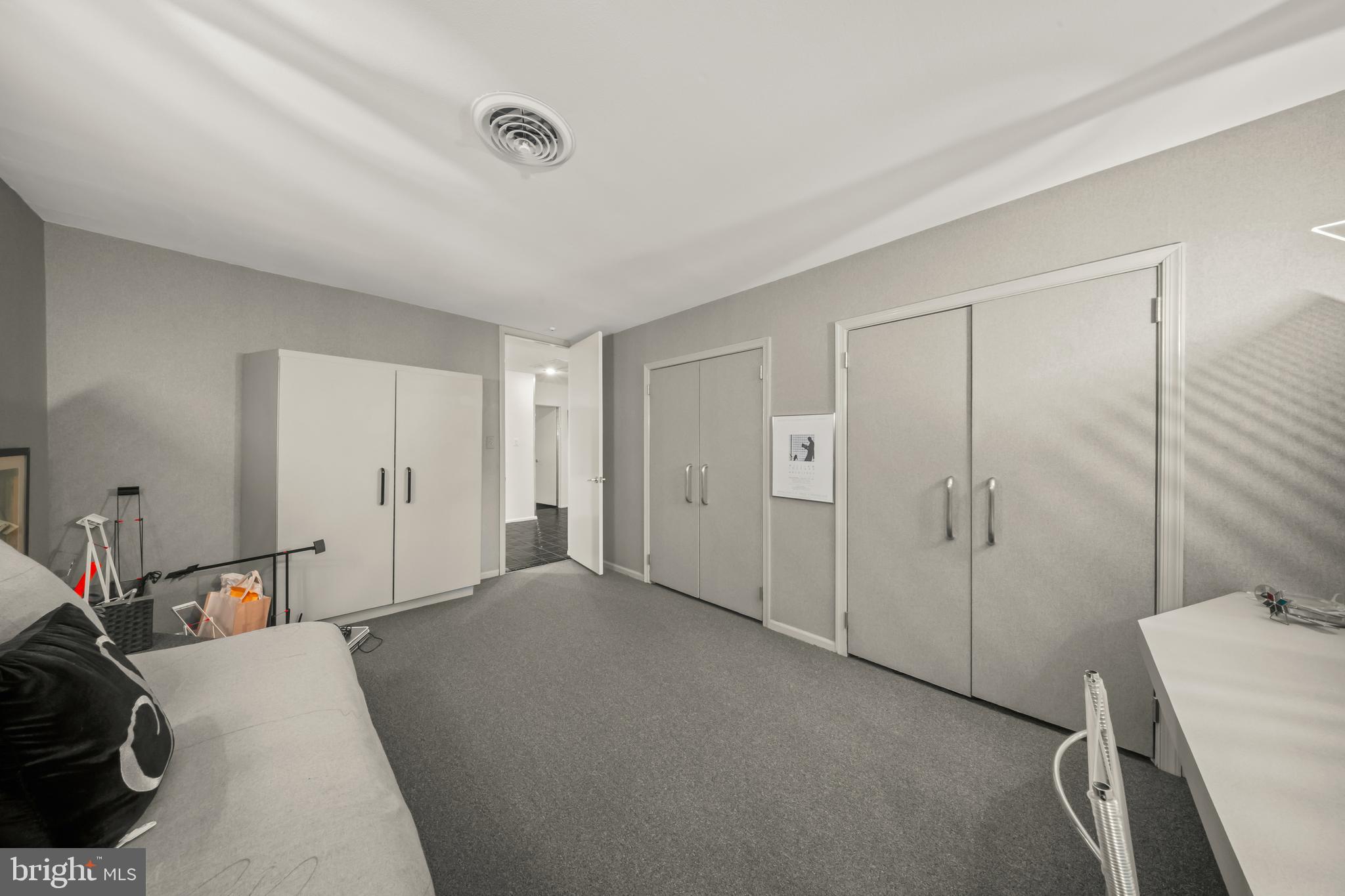 JUSTA FARMS - Residential
