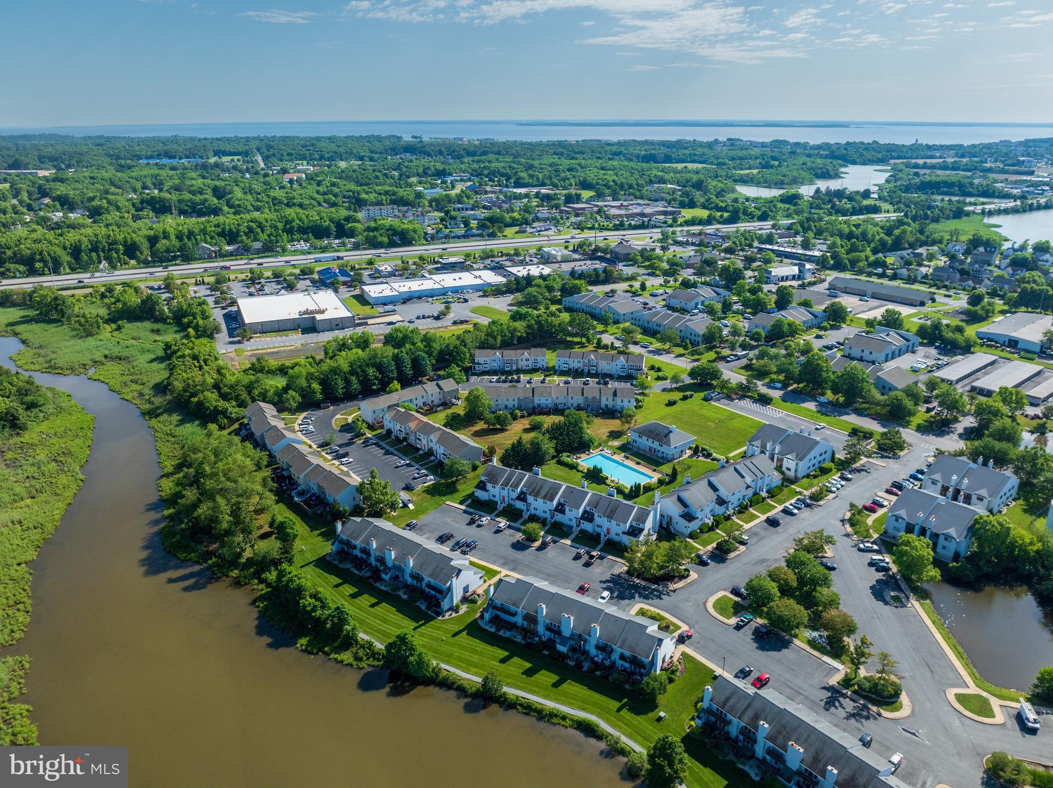THOMPSON CREEK TOWNHOMES - Residential