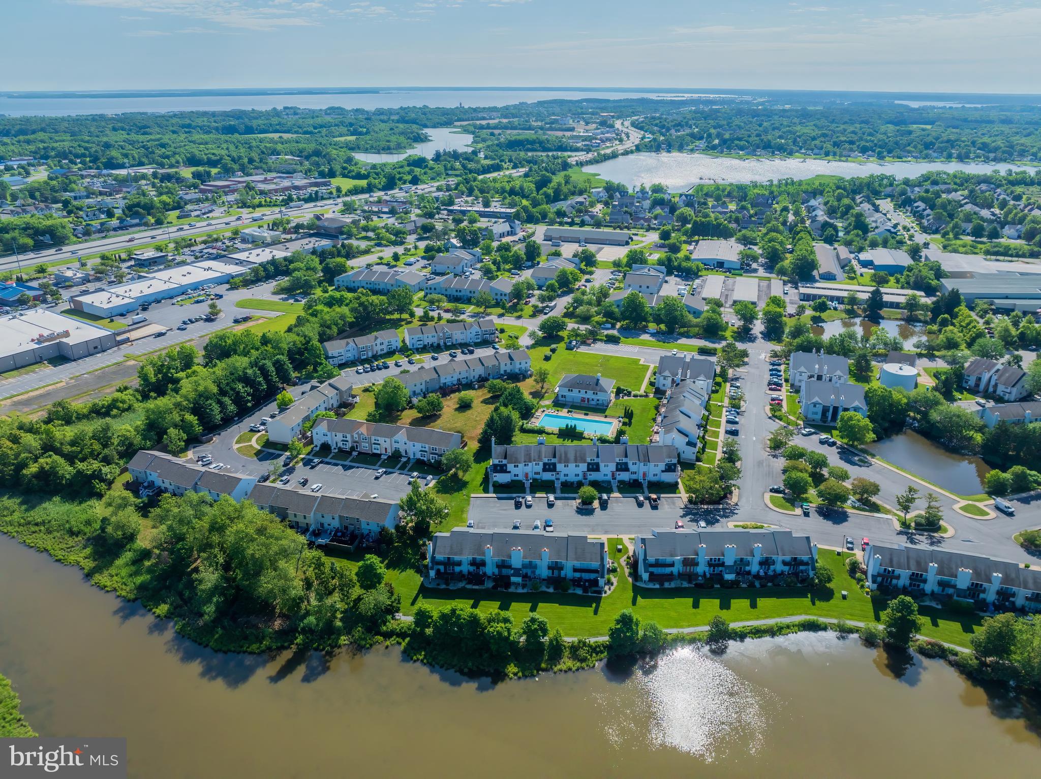 THOMPSON CREEK TOWNHOMES - Residential