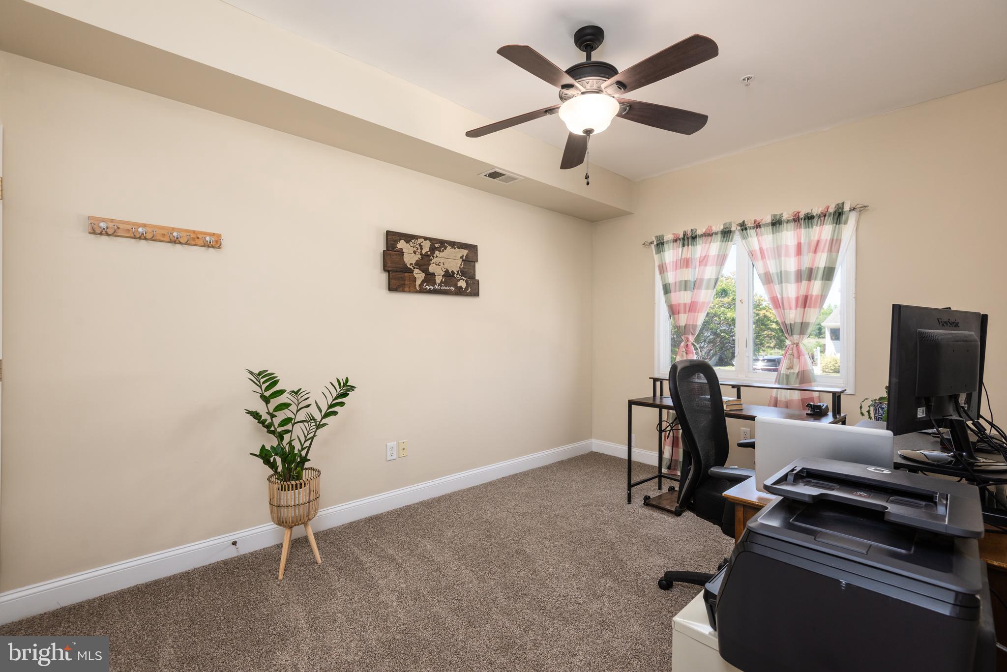 THOMPSON CREEK TOWNHOMES - Residential
