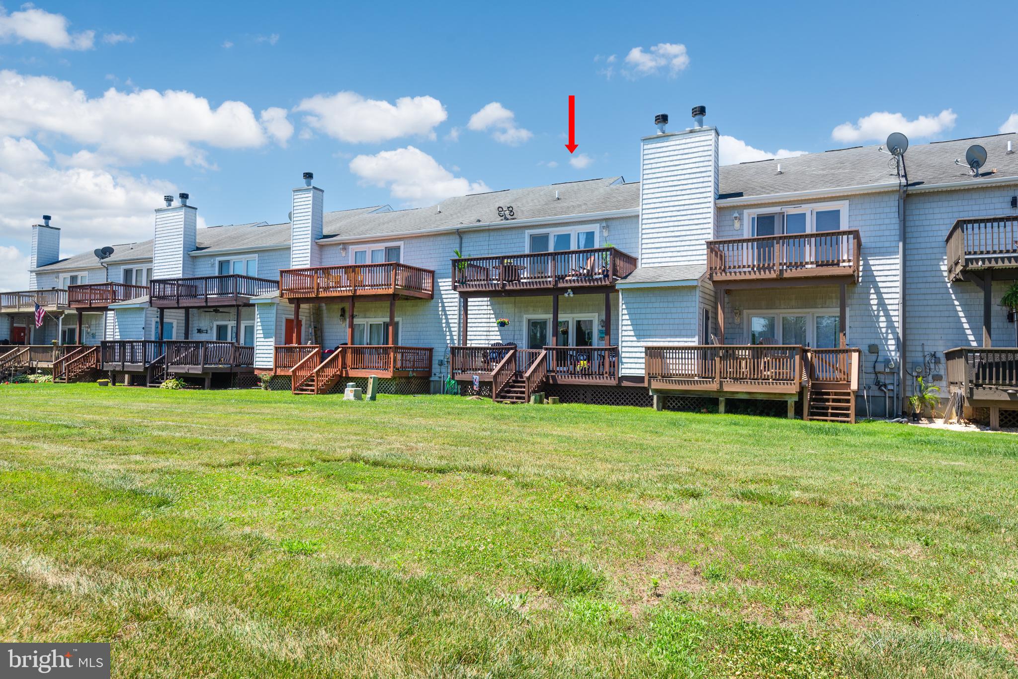THOMPSON CREEK TOWNHOMES - Residential
