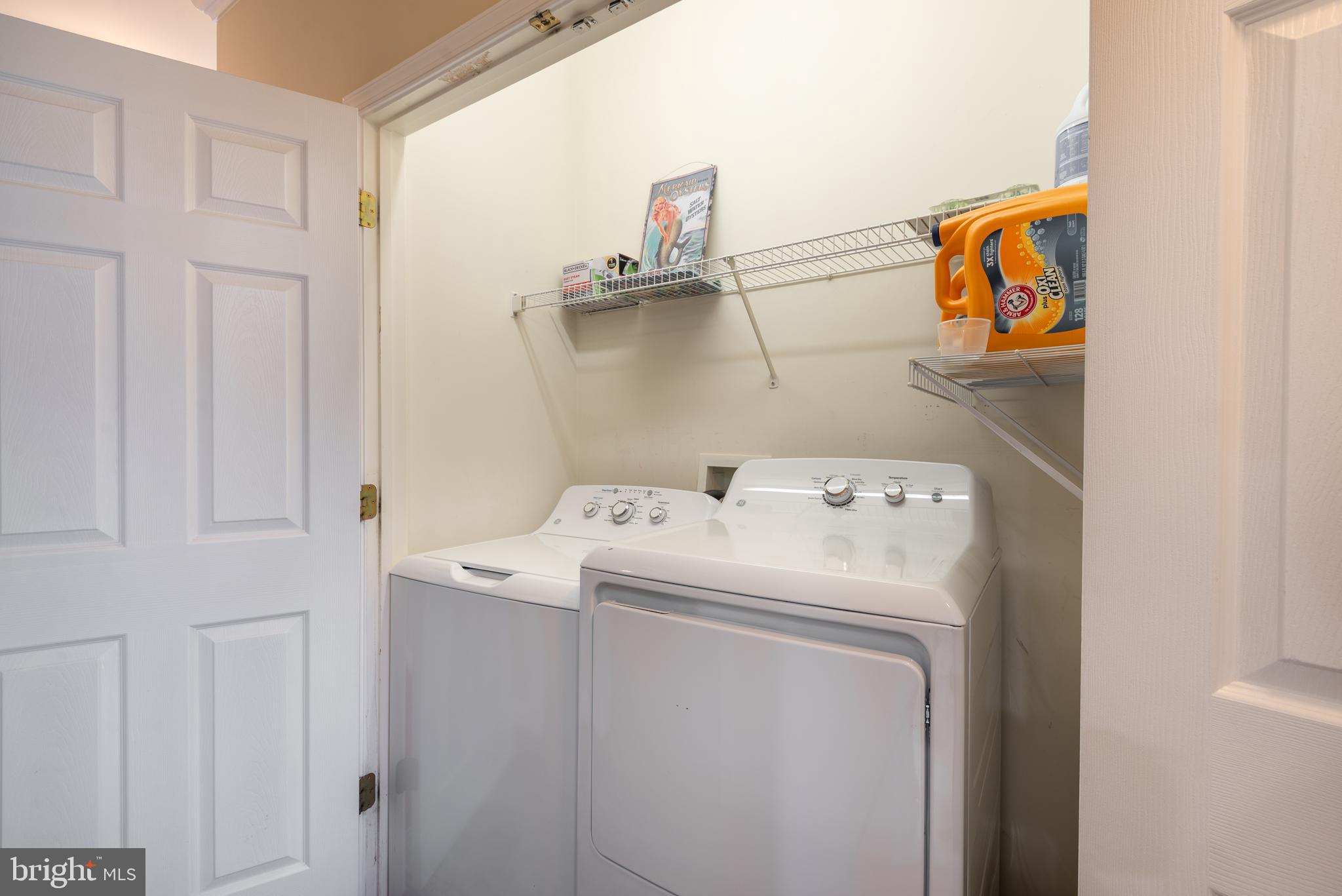 THOMPSON CREEK TOWNHOMES - Residential