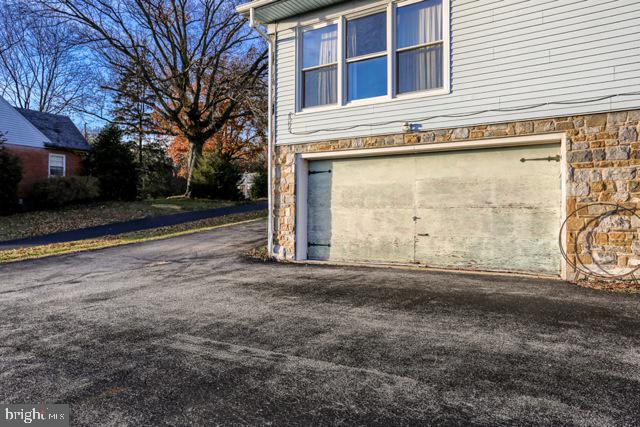 BLOSSOM HILL - Residential