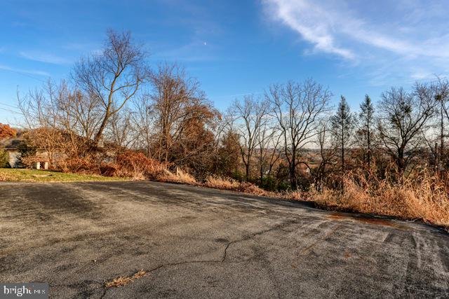 BLOSSOM HILL - Residential