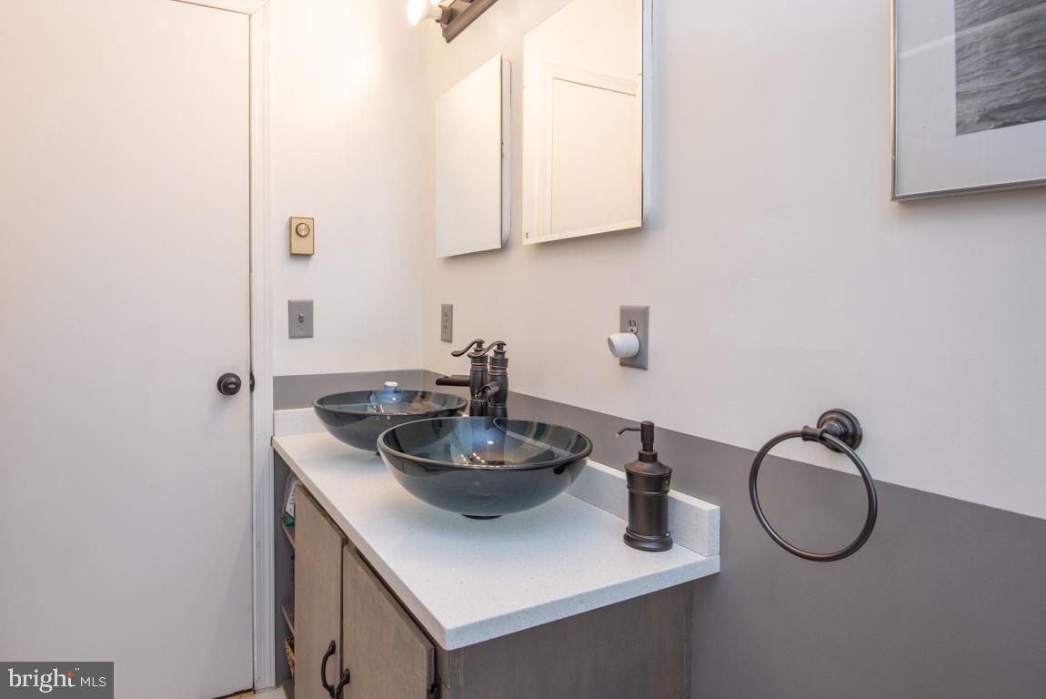 EAST NOTTINGHAM TW - Residential