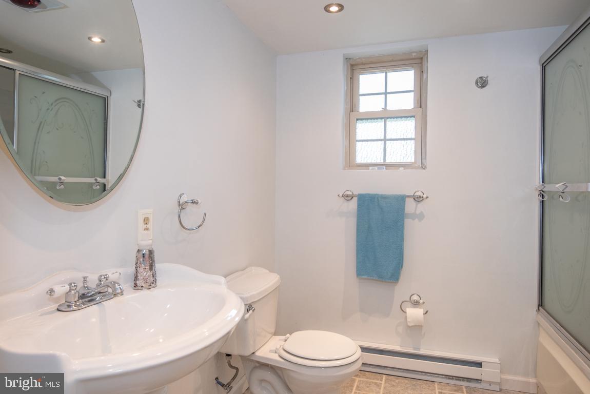 EAST NOTTINGHAM TW - Residential