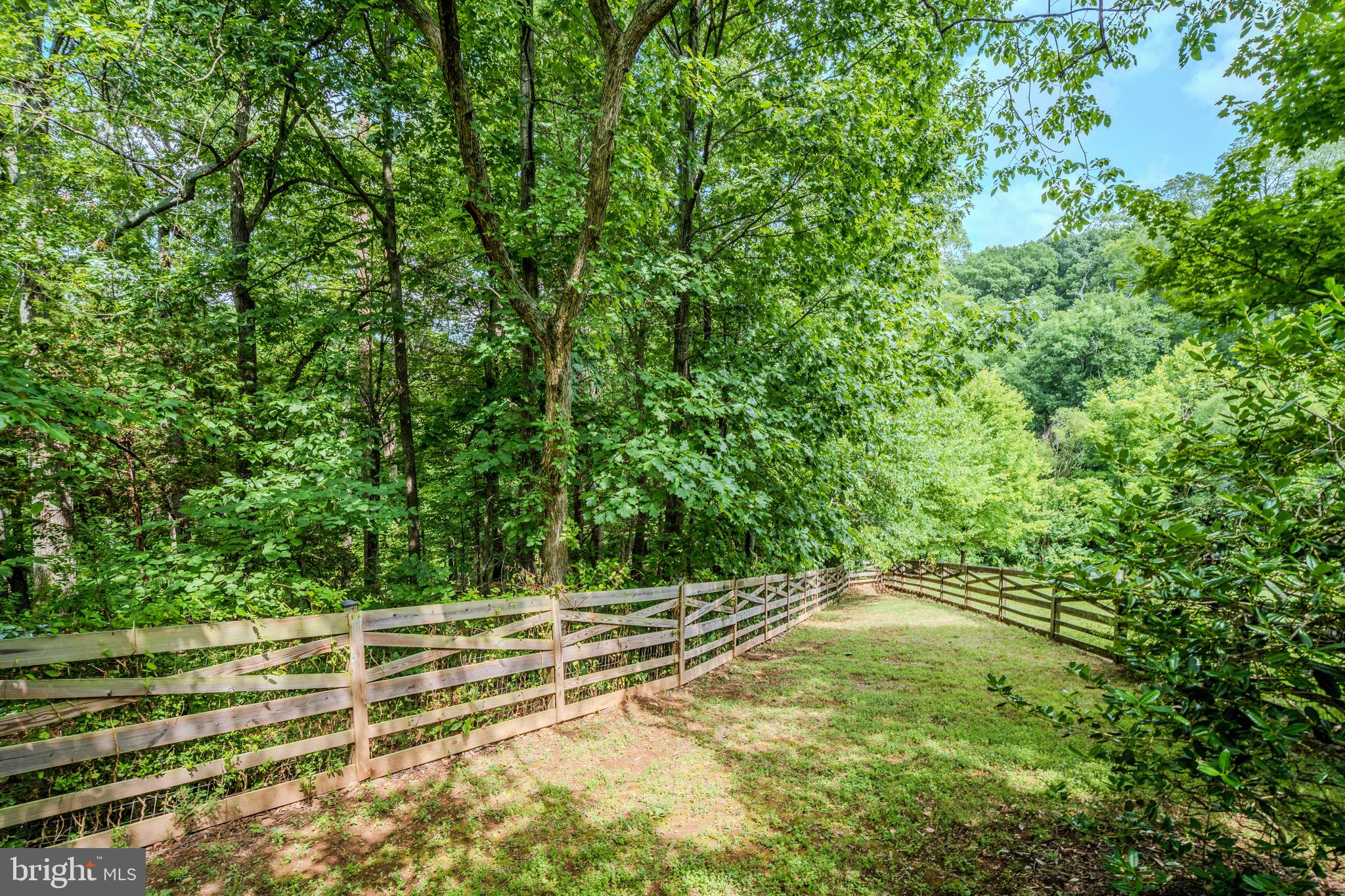 BEAUREGARD OVERLOOK - Residential