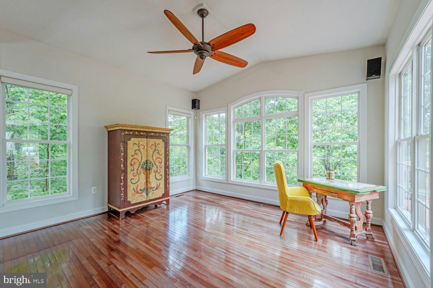 BEAUREGARD OVERLOOK - Residential