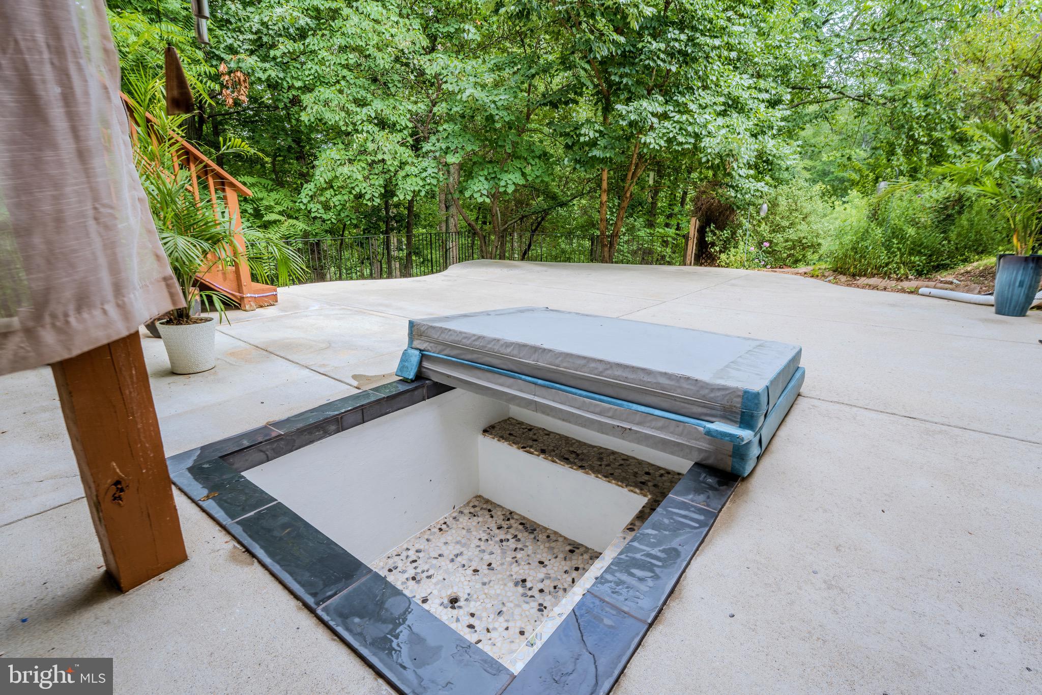 BEAUREGARD OVERLOOK - Residential