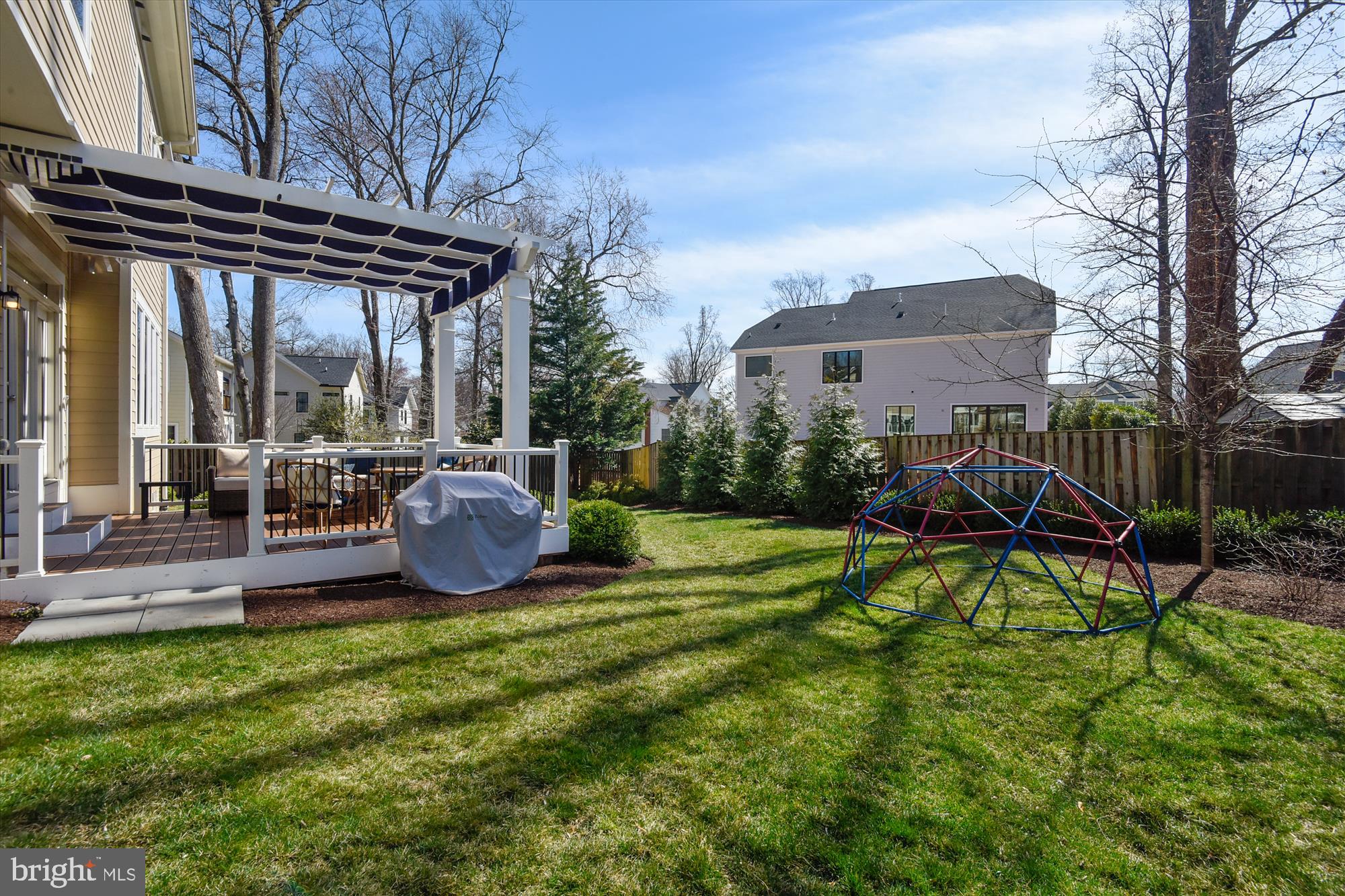 WEST VIENNA WOODS - Residential
