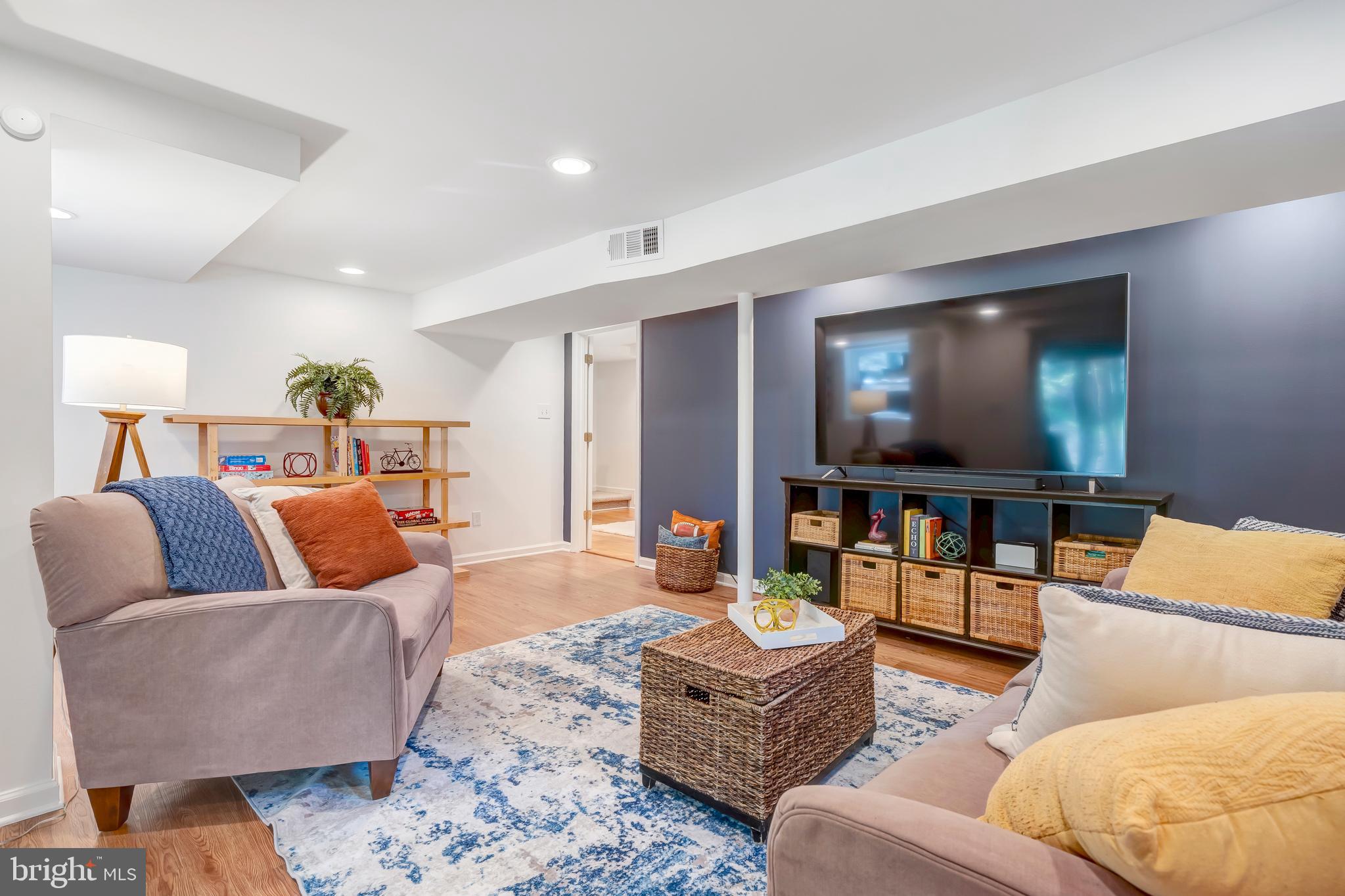 KINGS PARK WEST - Residential