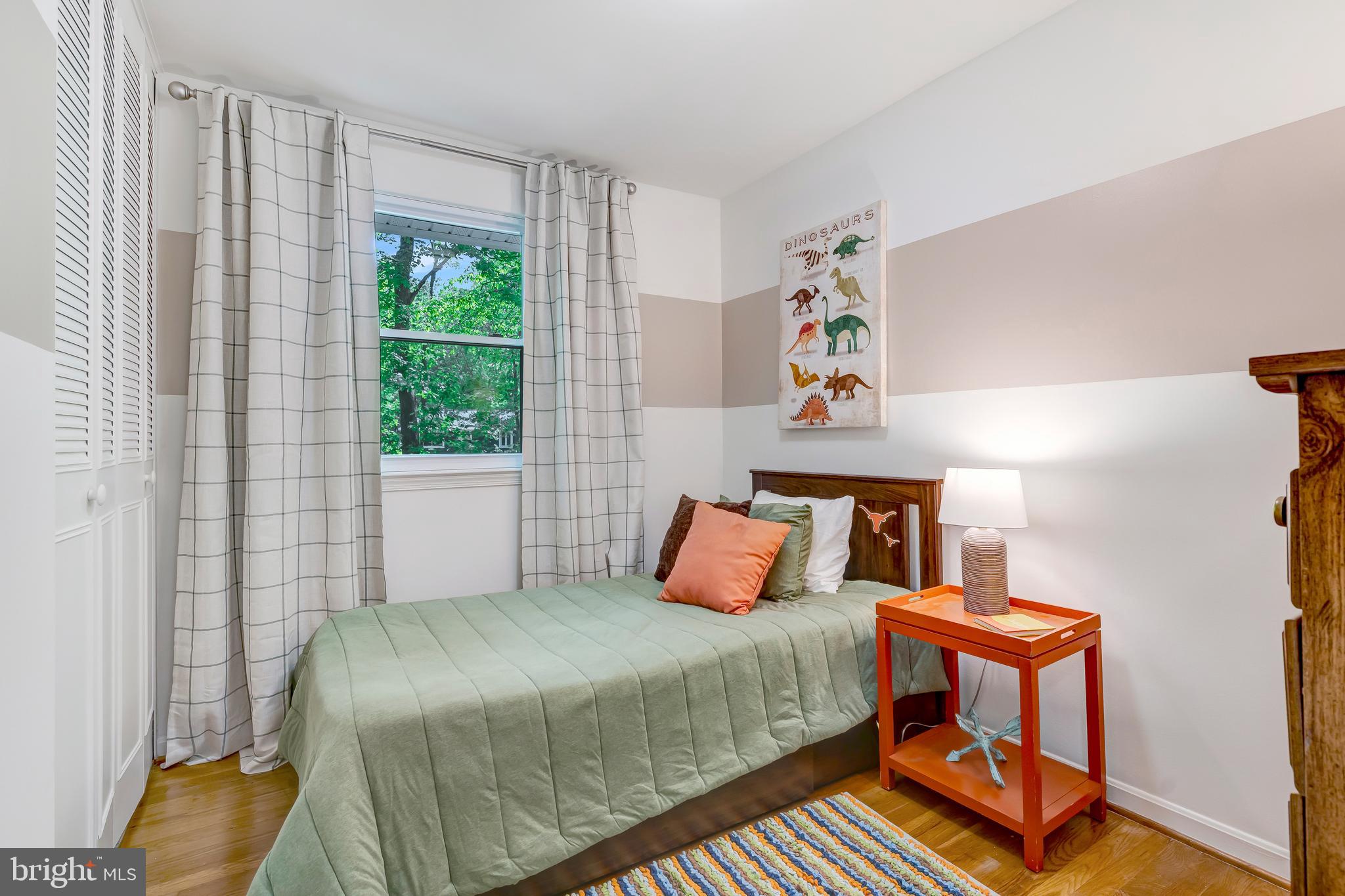 KINGS PARK WEST - Residential