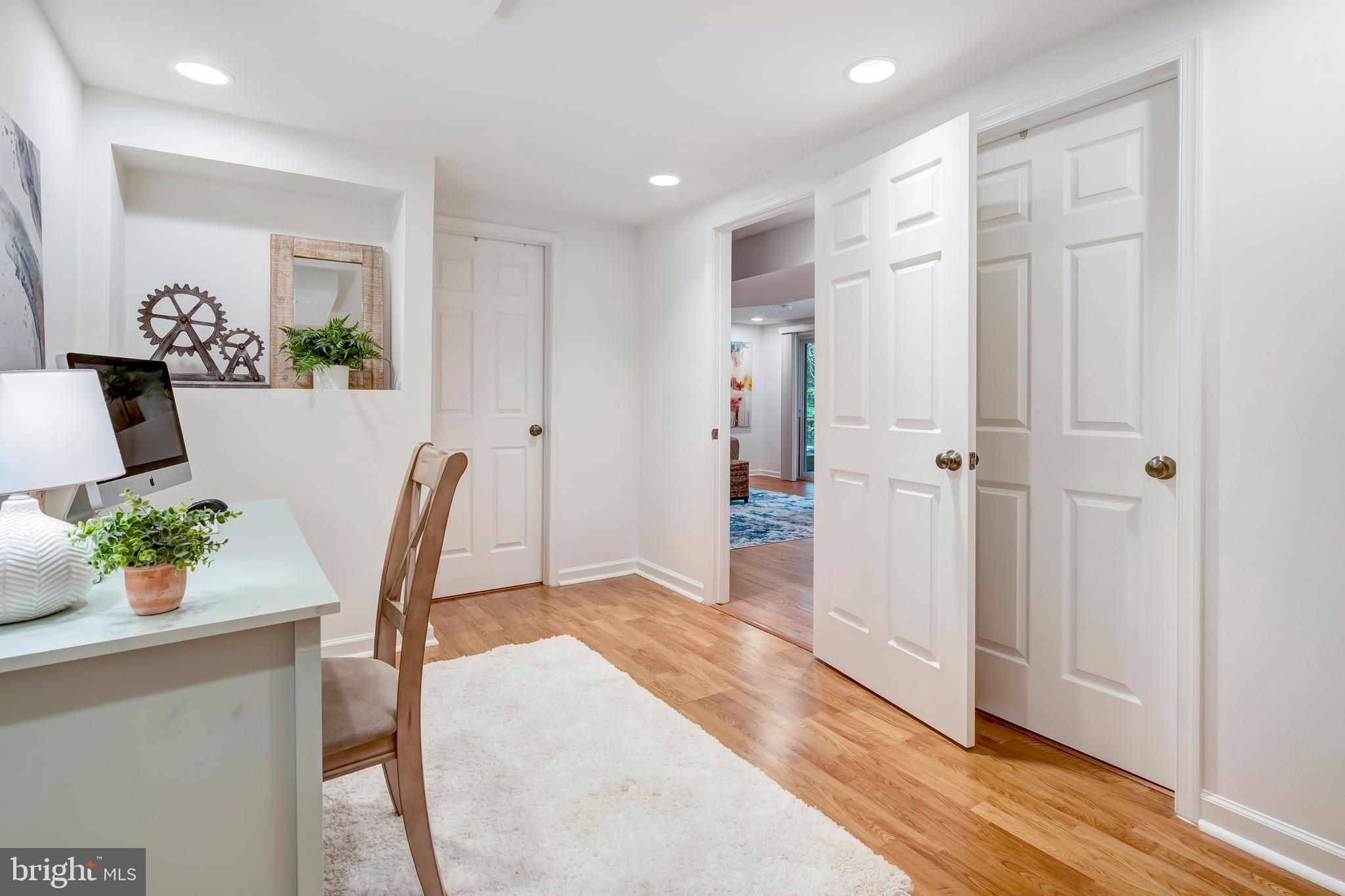 KINGS PARK WEST - Residential