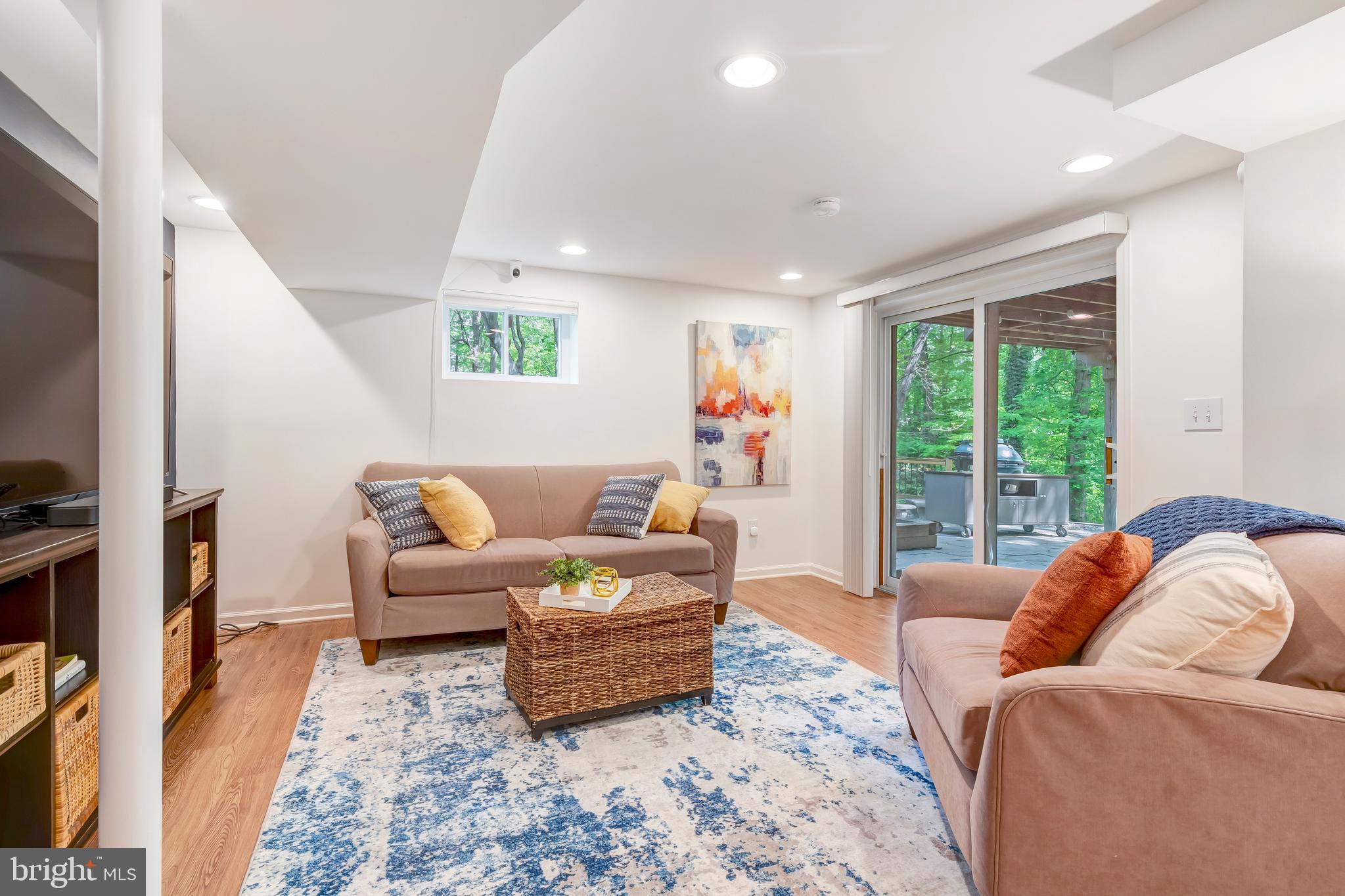 KINGS PARK WEST - Residential