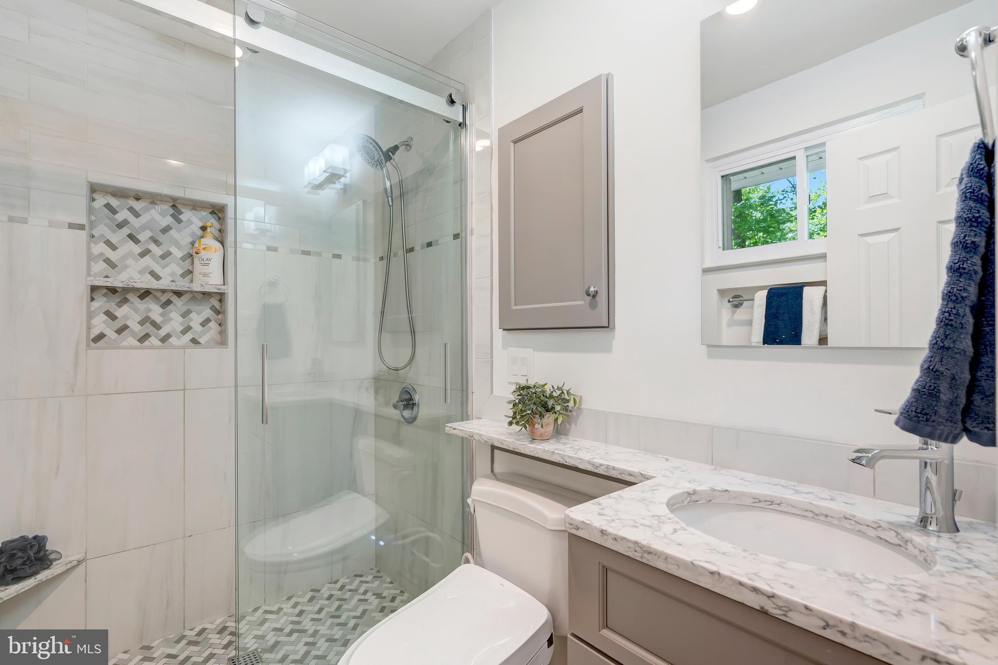 KINGS PARK WEST - Residential