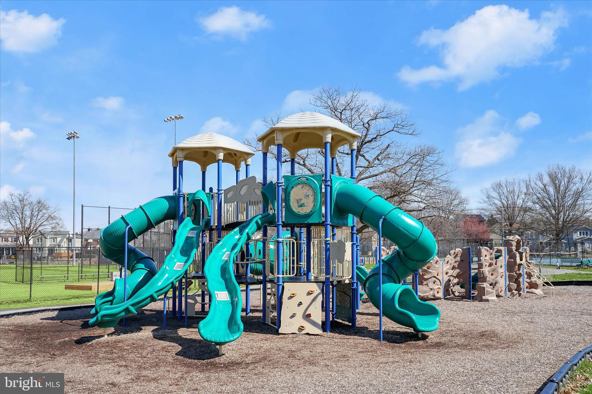 BROOKLAND - Residential