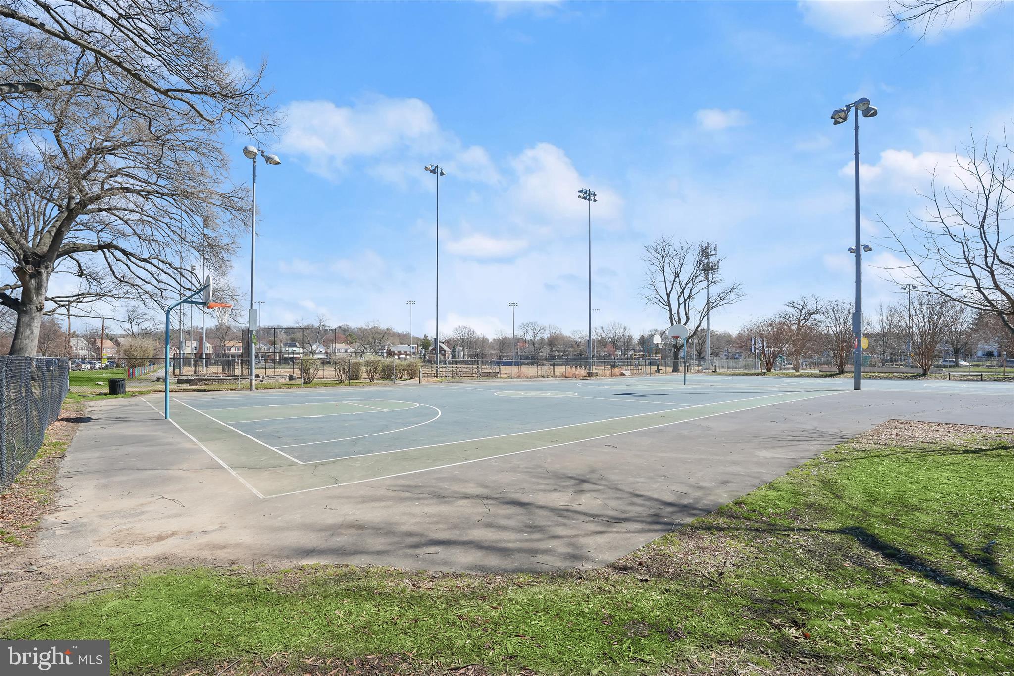 BROOKLAND - Residential