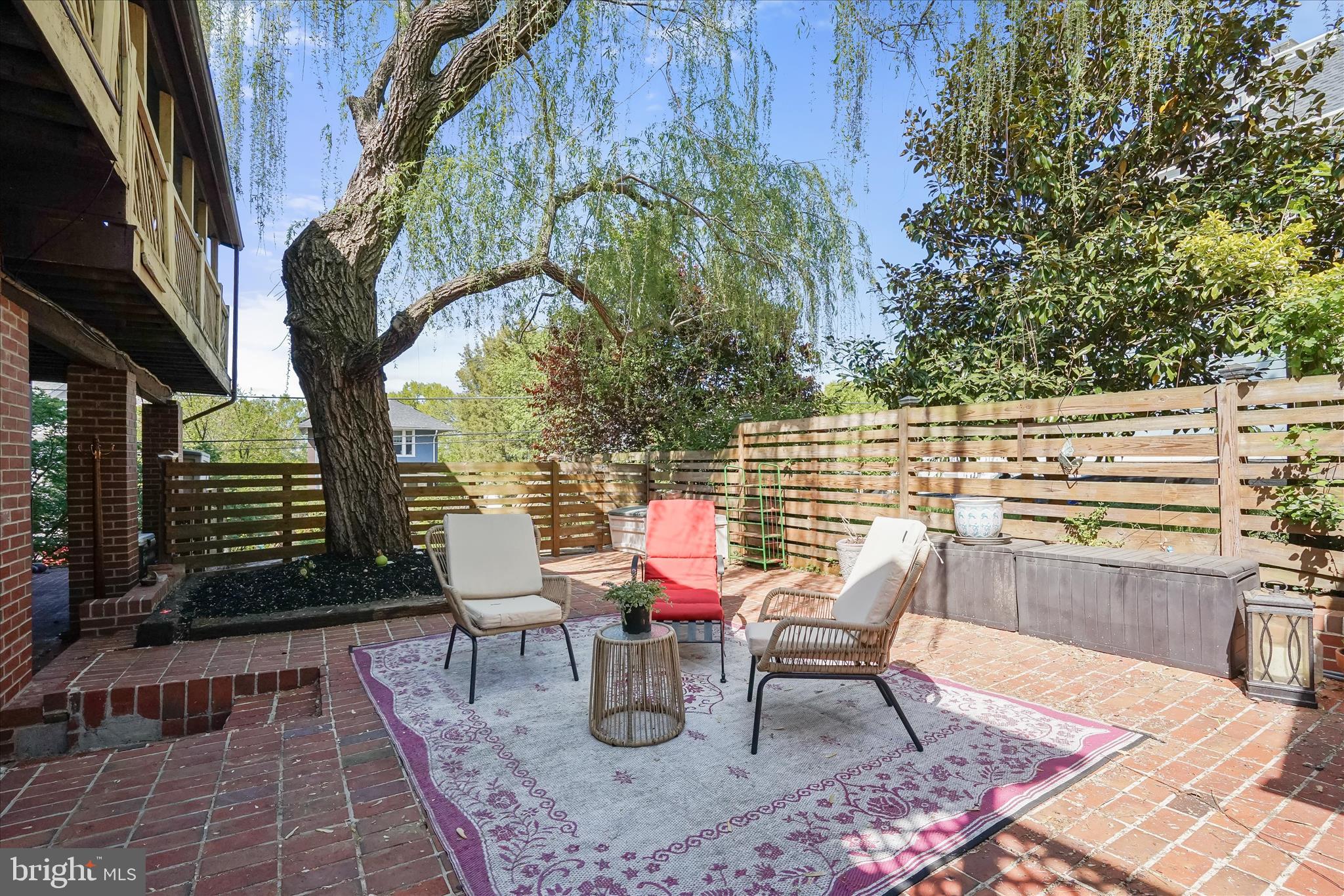 BROOKLAND - Residential