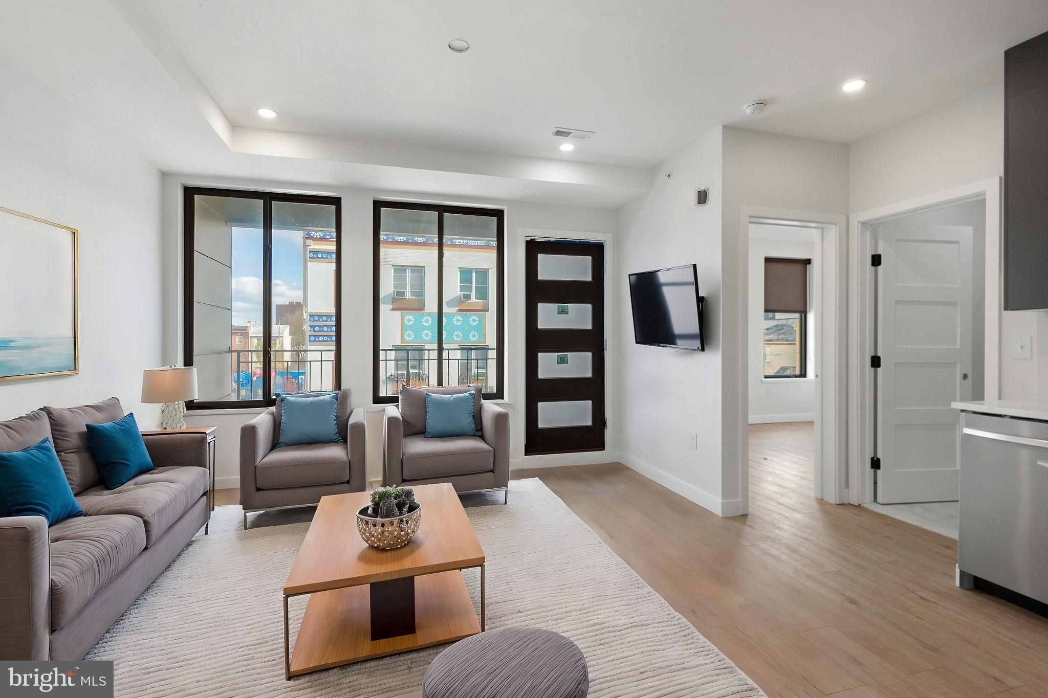 OLDE KENSINGTON - Residential Lease