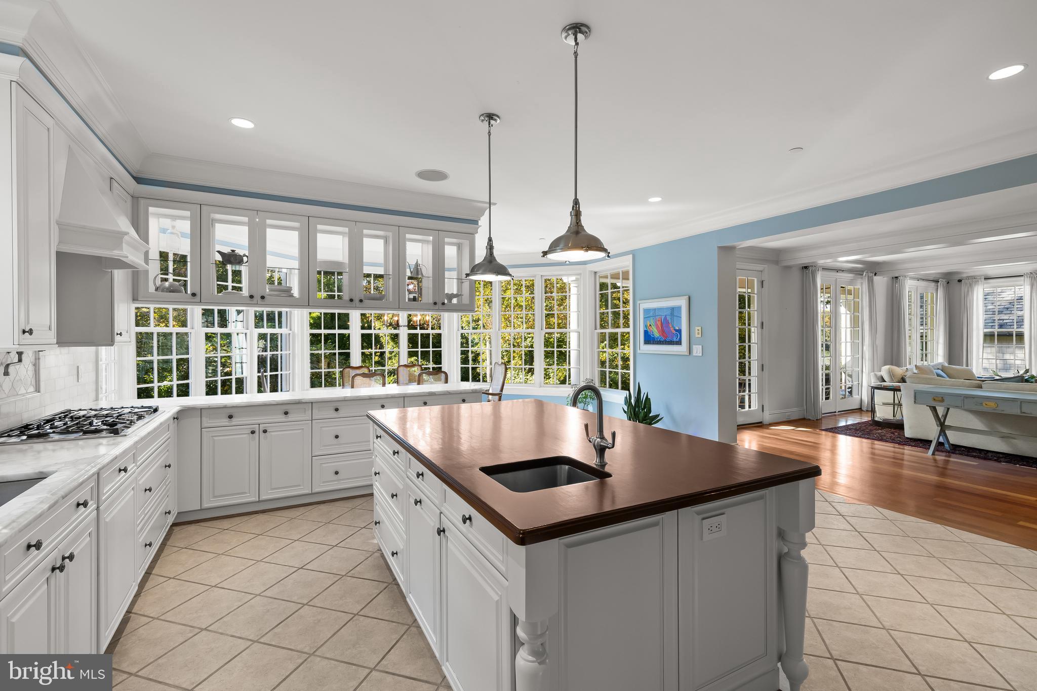 WARDOUR - Residential