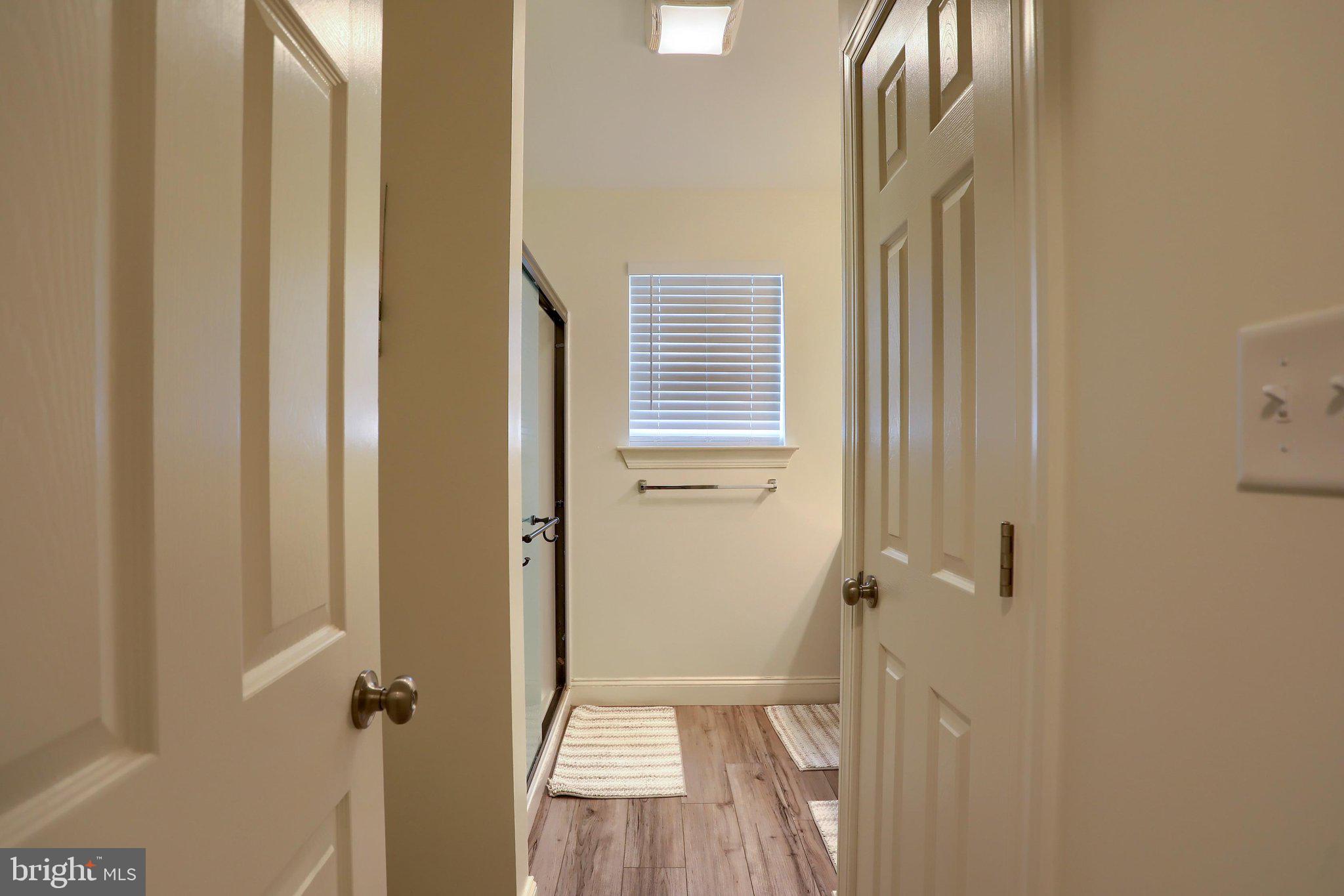 WINDY HEIGHTS, THE NEW - Residential