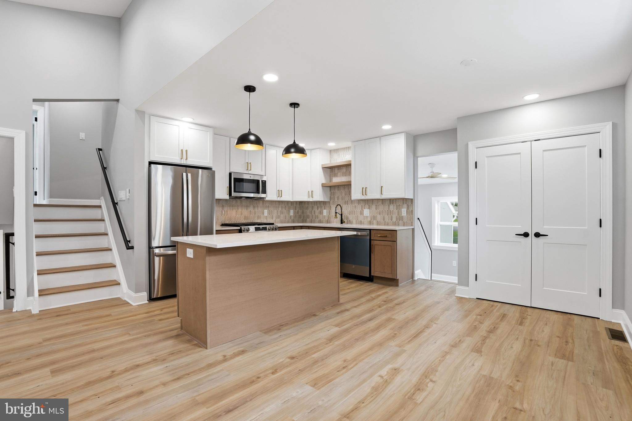 FAIROAKS - Residential