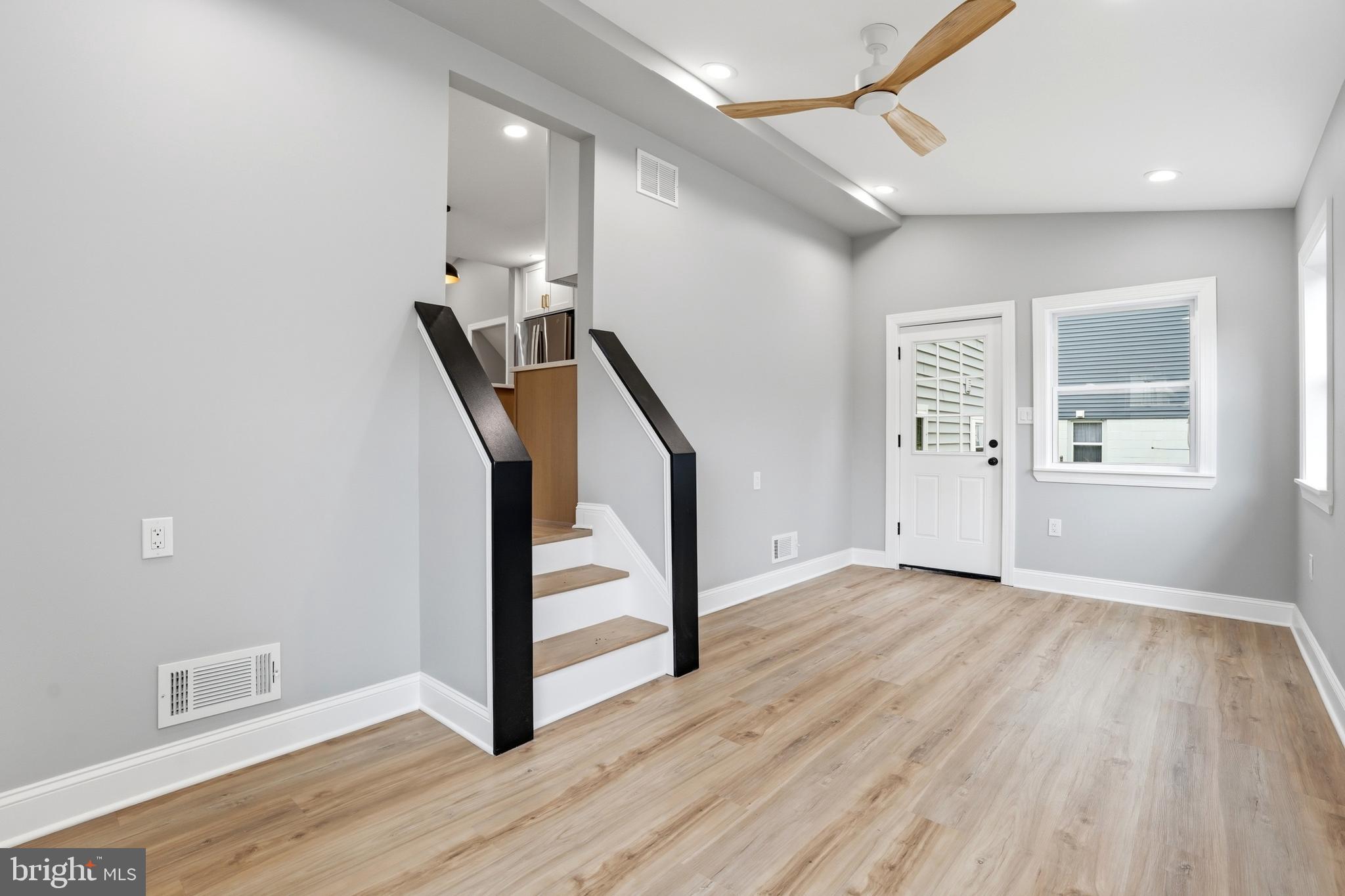 FAIROAKS - Residential