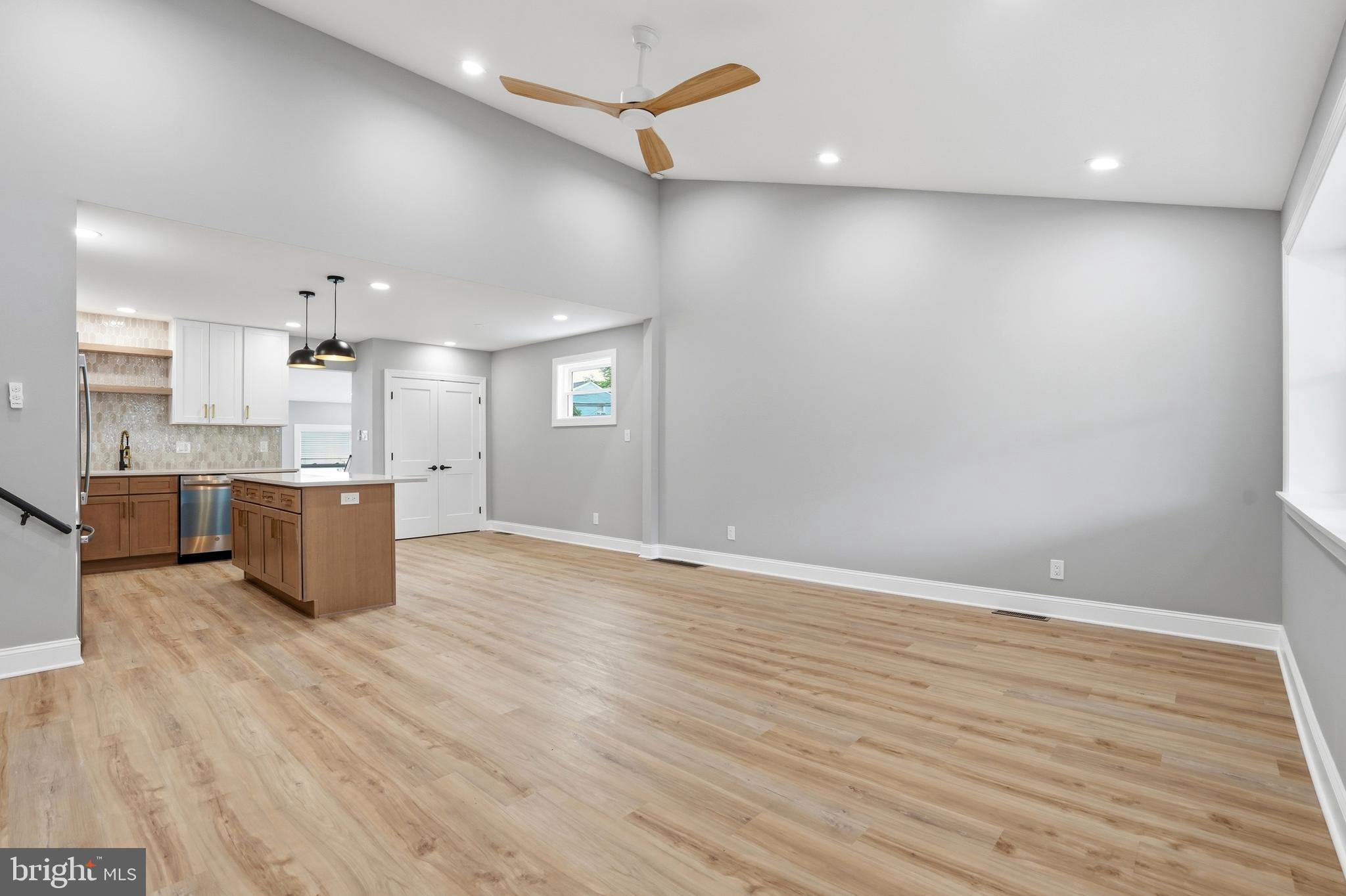 FAIROAKS - Residential