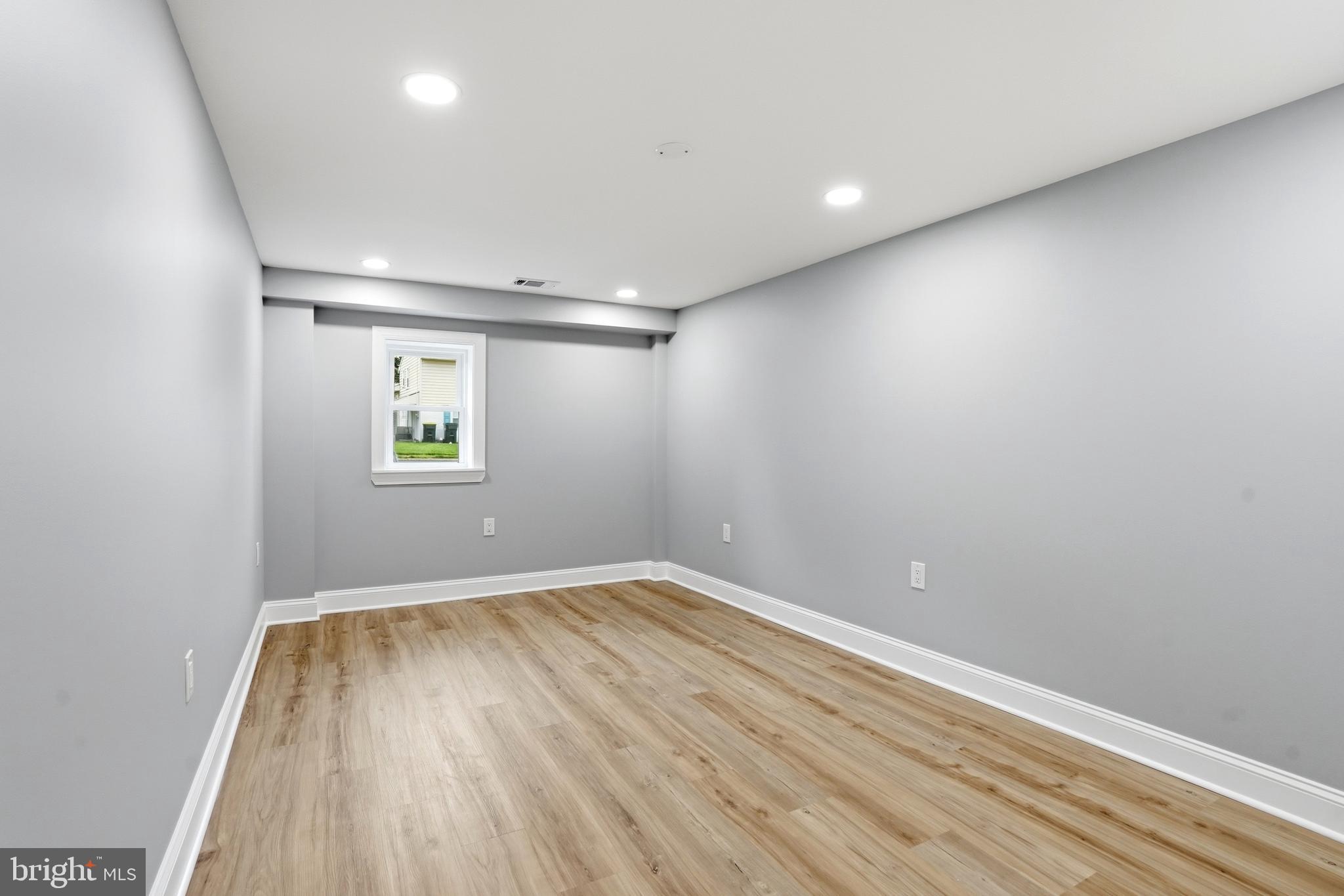FAIROAKS - Residential