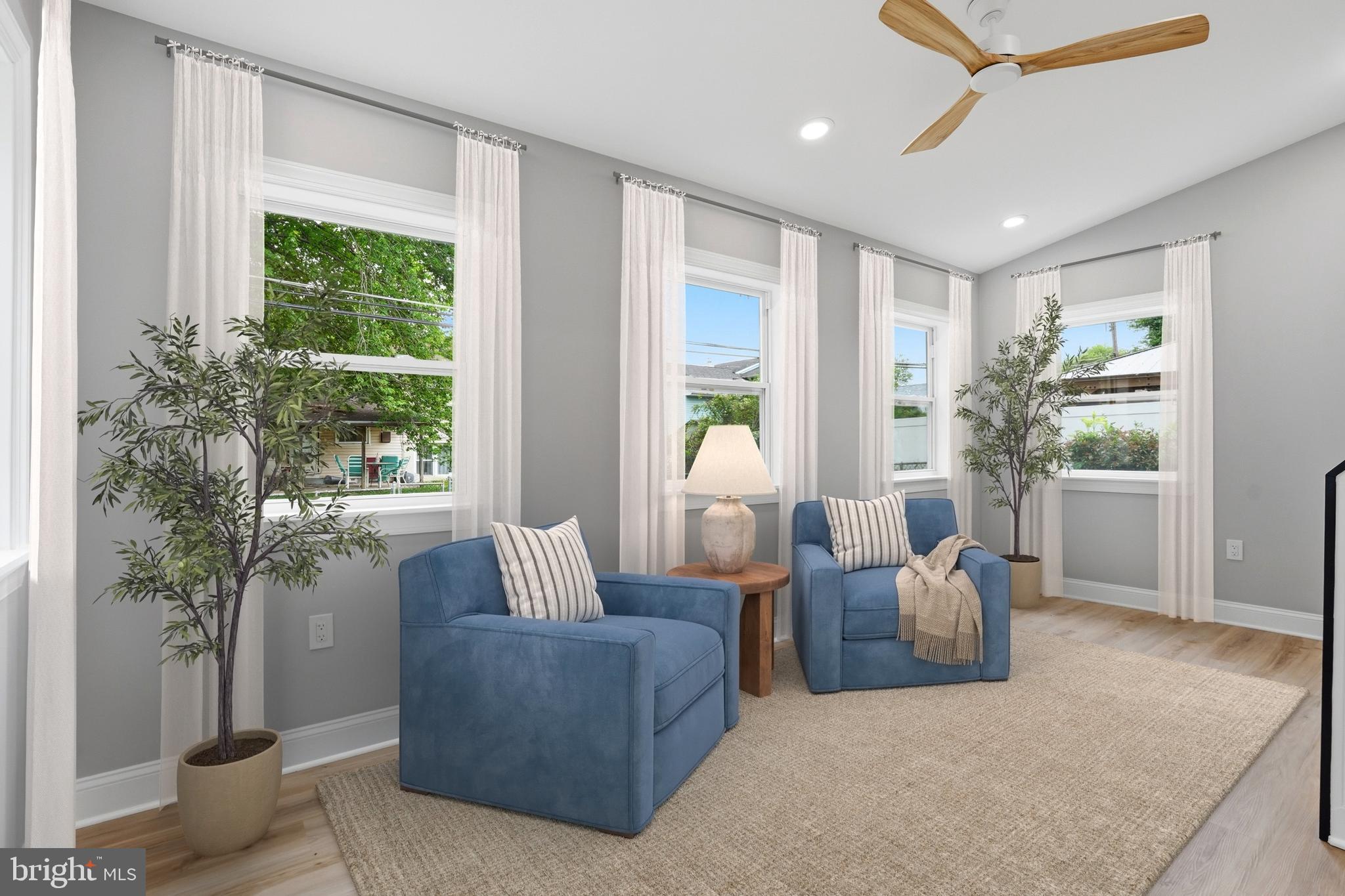 FAIROAKS - Residential