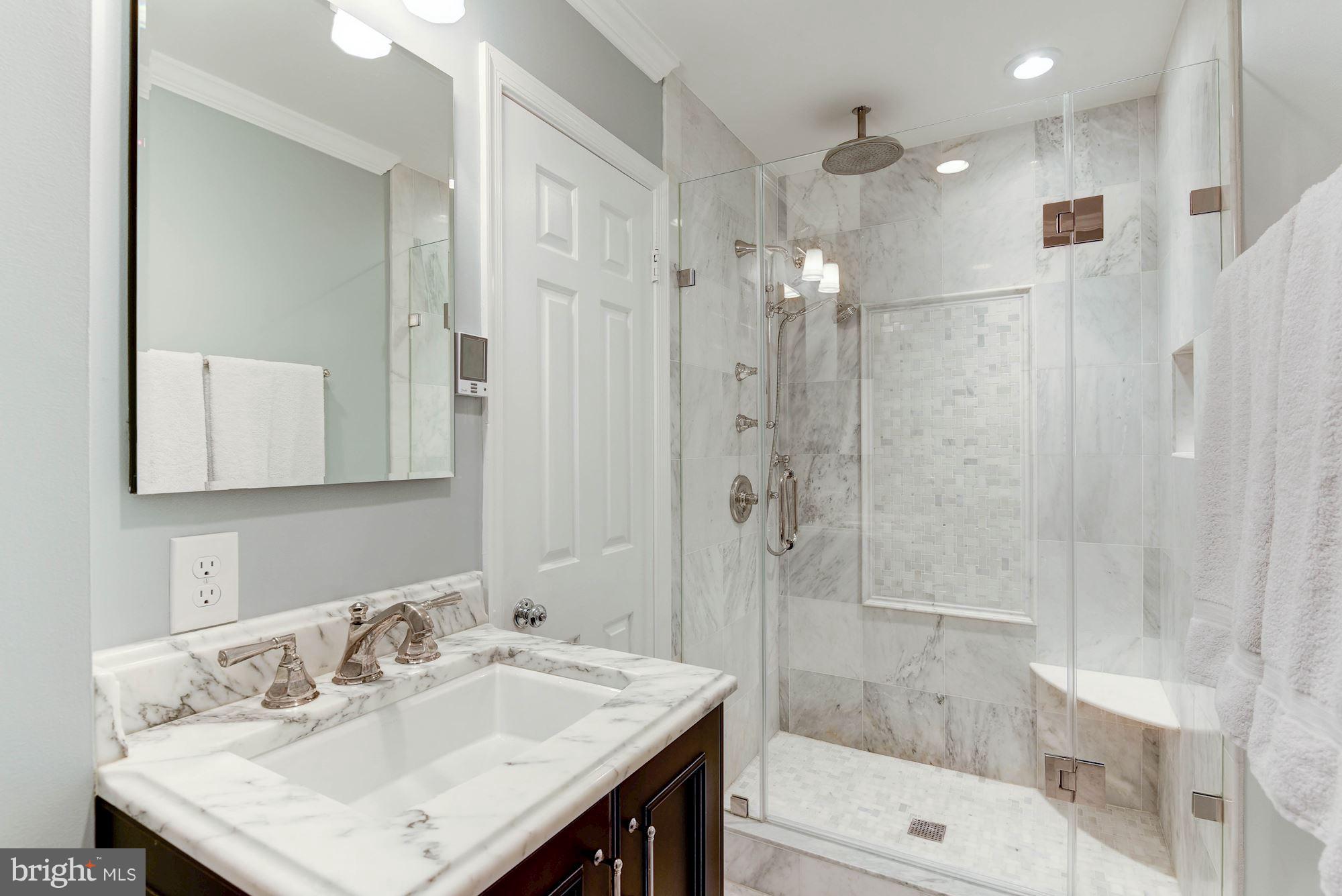 CEDARS OF MC LEAN - Residential