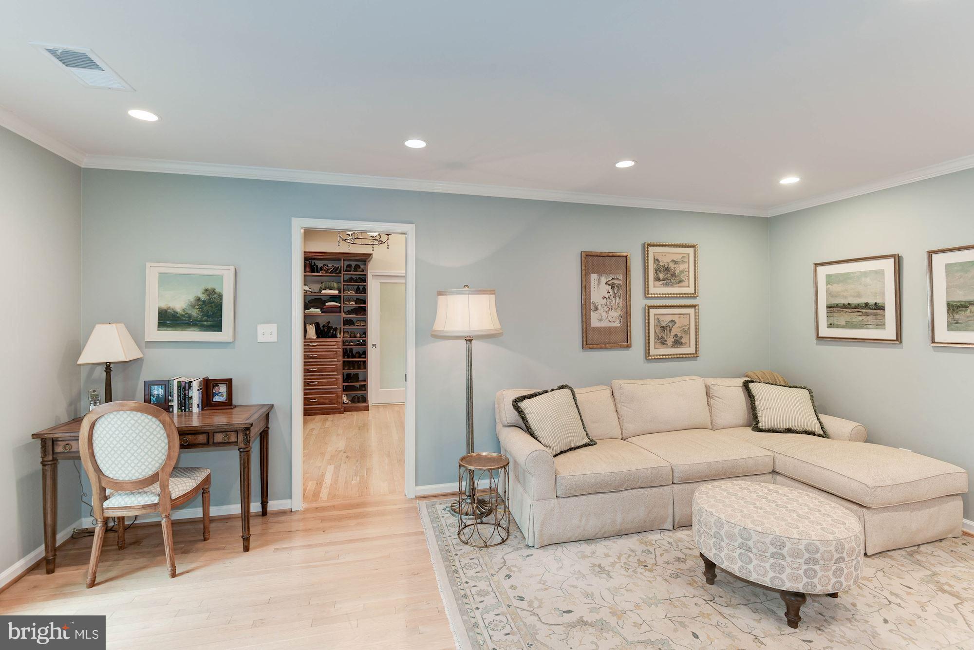 CEDARS OF MC LEAN - Residential