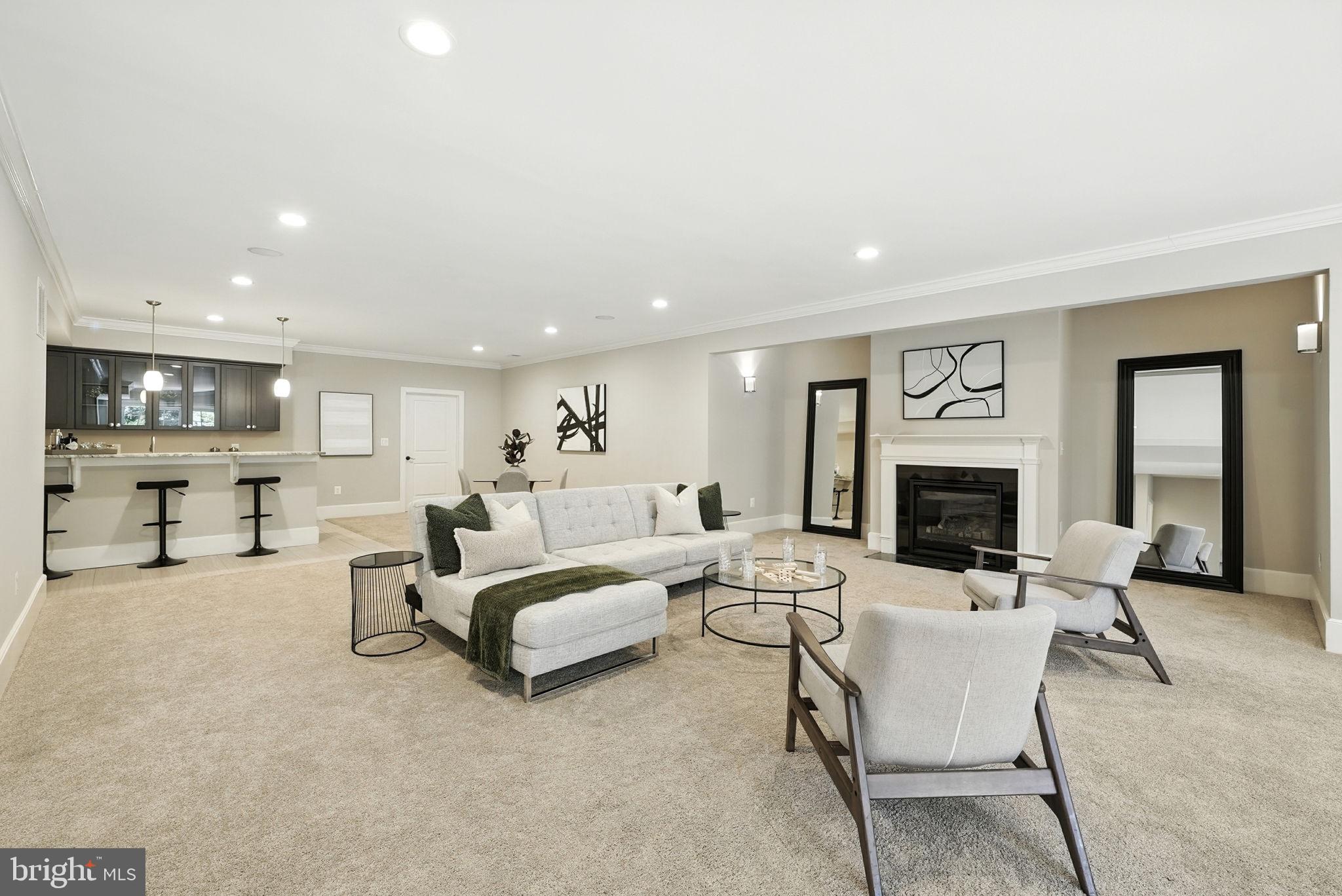 BIRCHWOOD - Residential