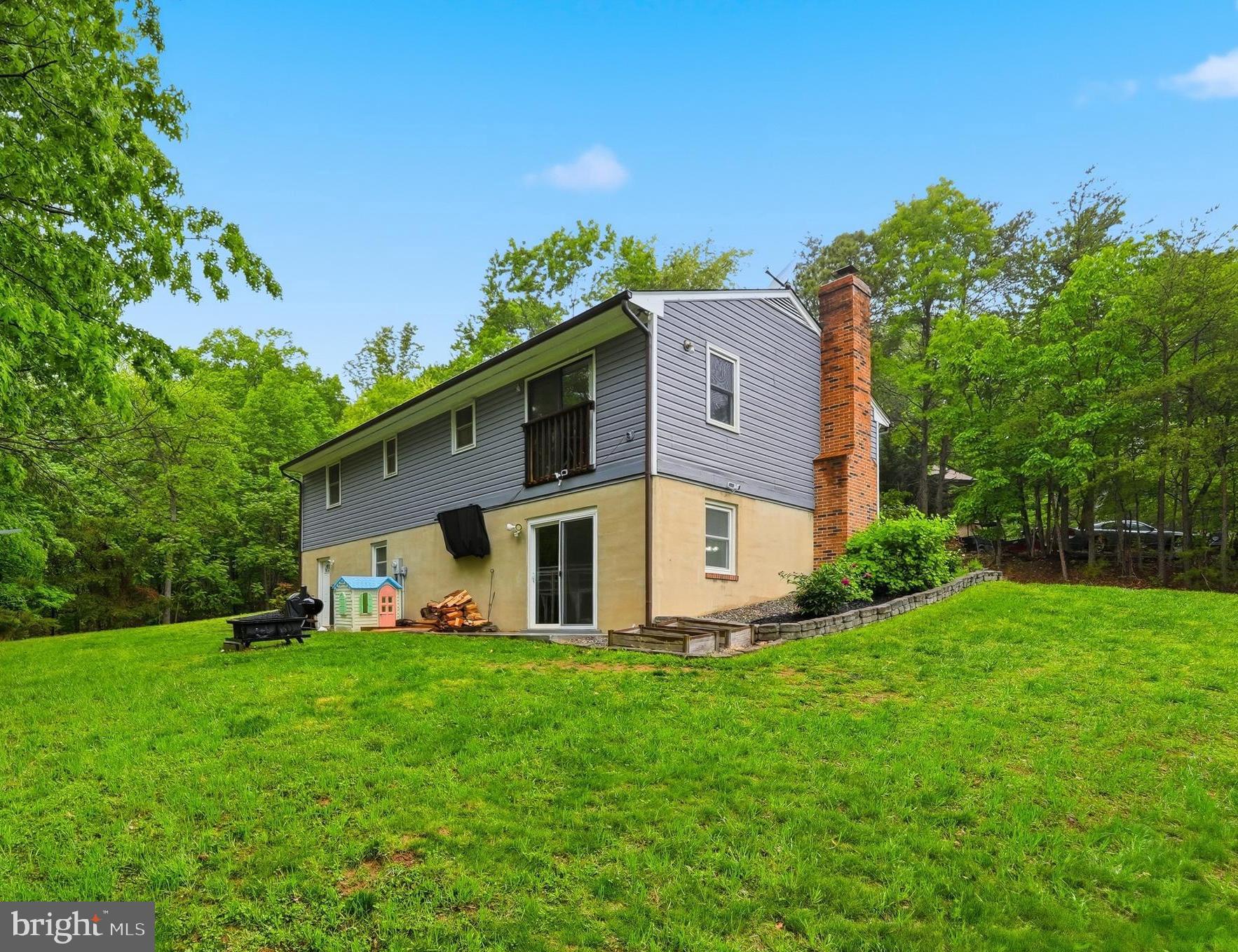 BULL RUN MOUNTAIN ESTATE - Residential