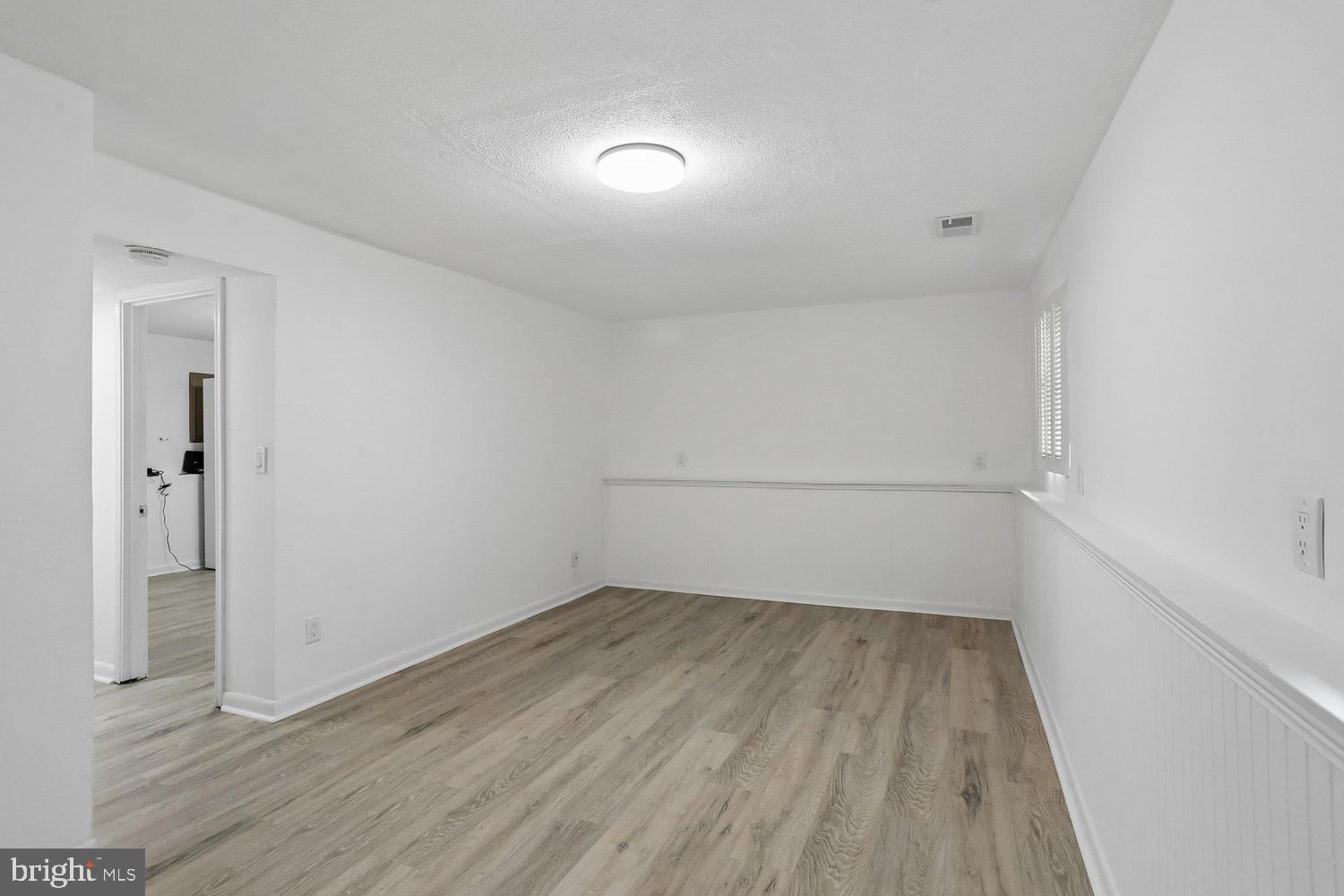 BURKE CENTRE - Residential