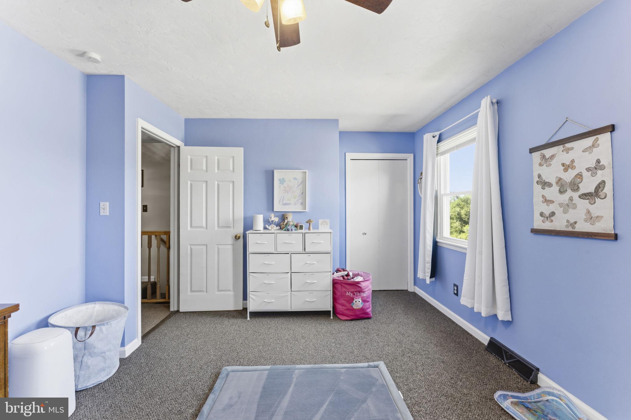COLONIAL RIDGE - Residential