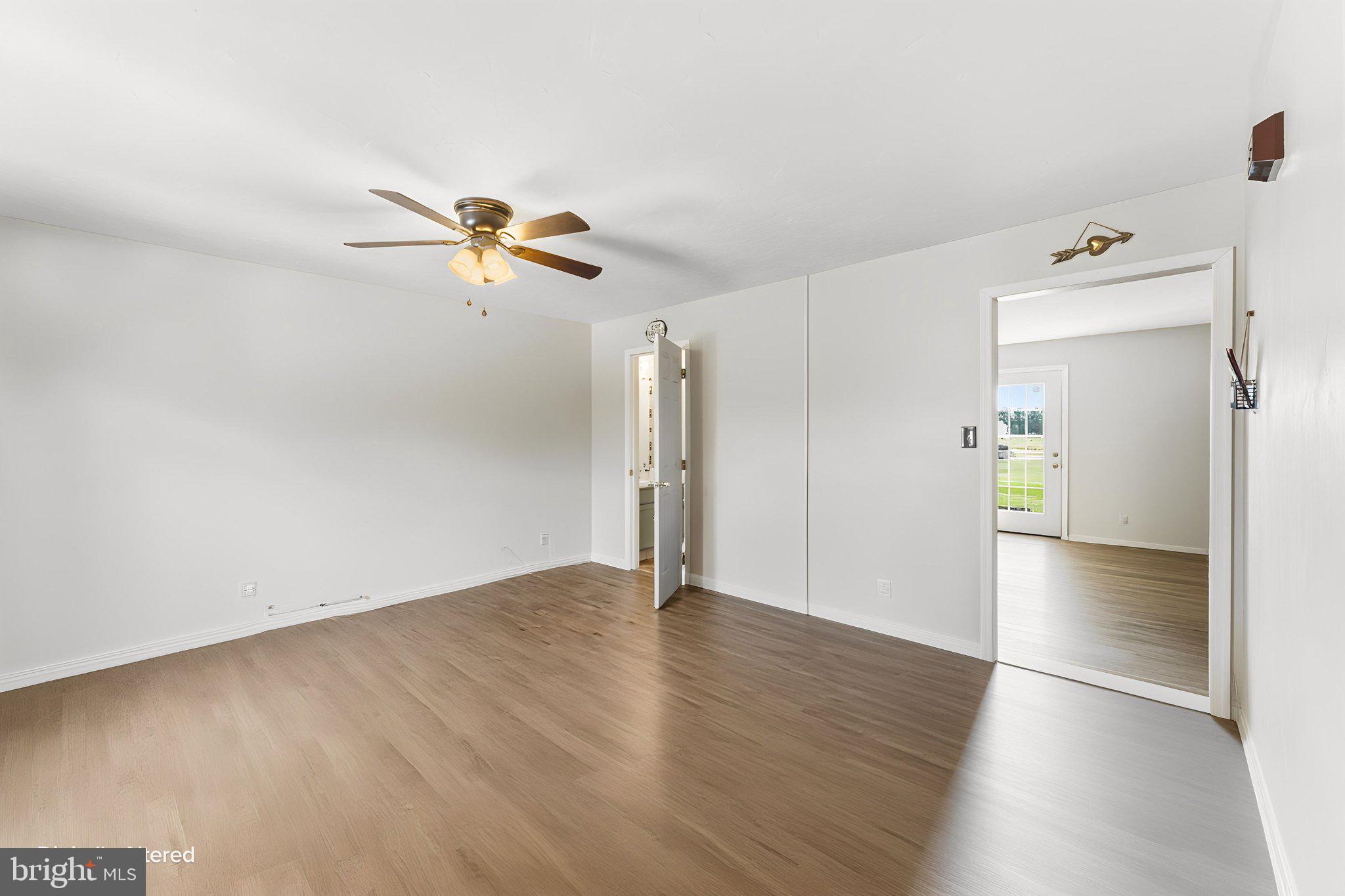 COLONIAL RIDGE - Residential