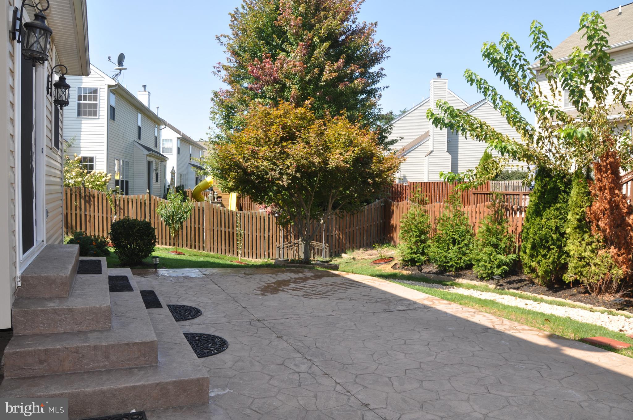 GREAT FALLS CHASE - Residential Lease